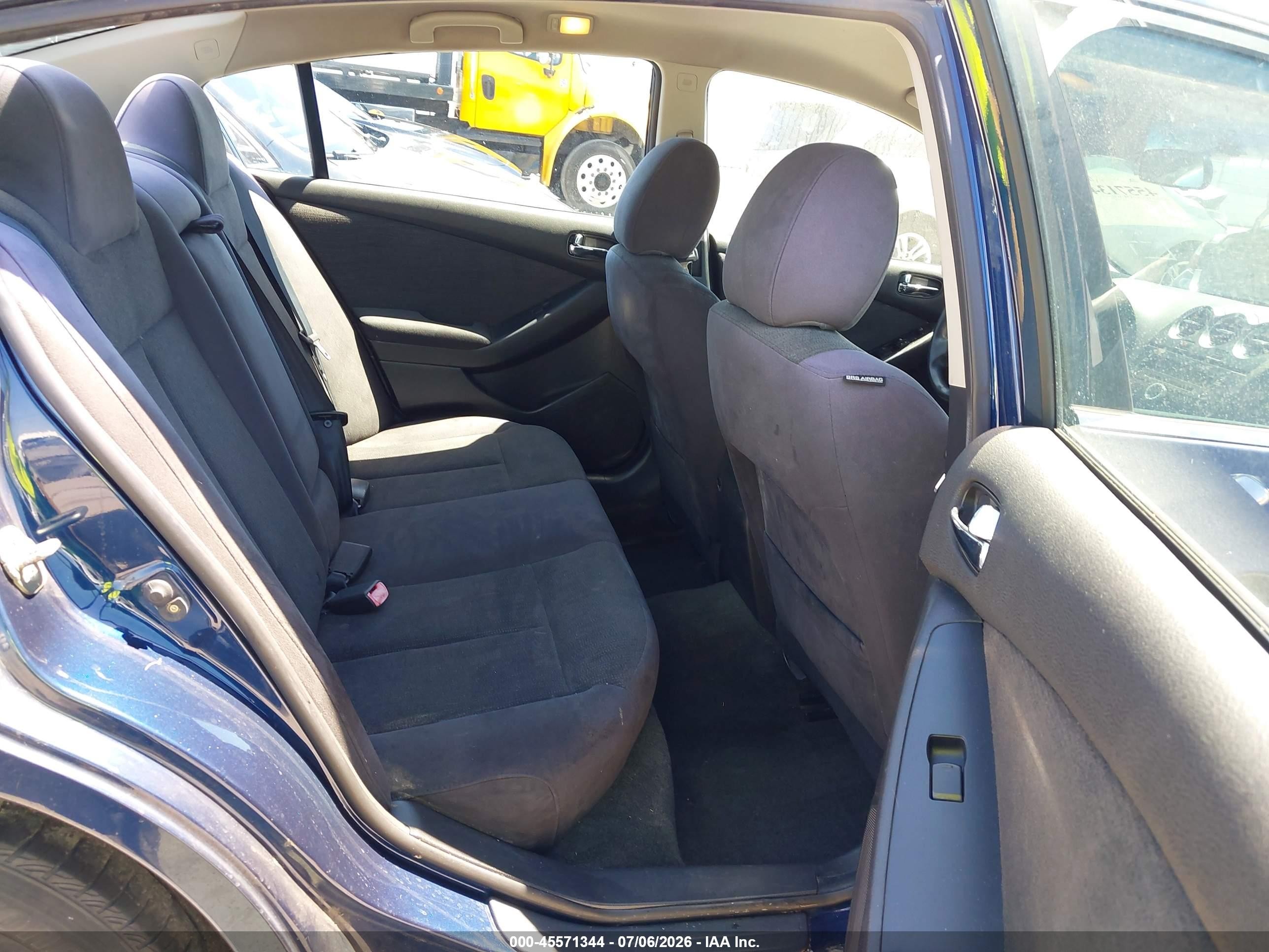 2012 Nissan Altima 2.5 S Dark Blue vin: 1N4AL2AP9CC203528