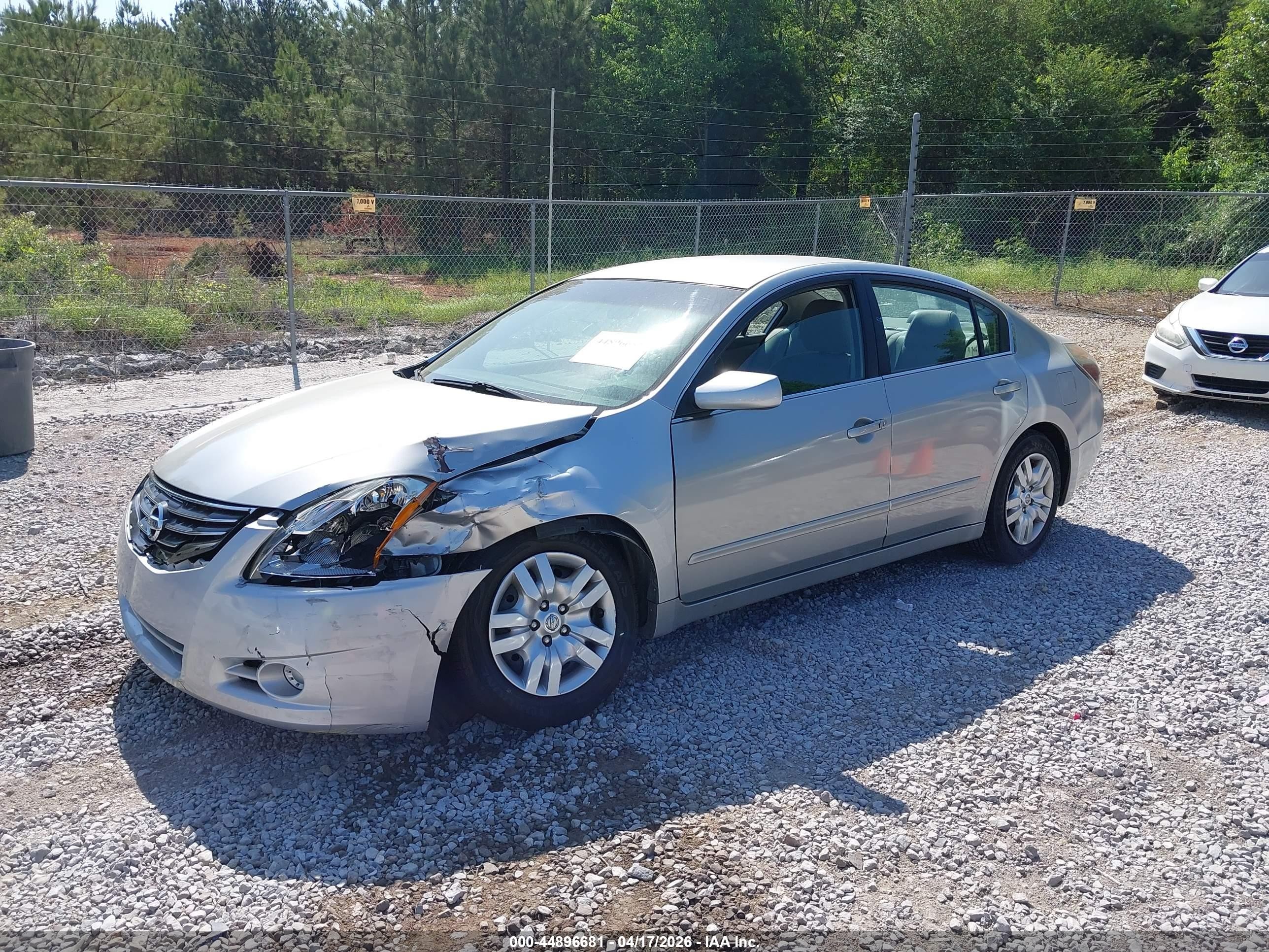 2012 Nissan Altima 2.5 S Silver vin: 1N4AL2AP9CC220880