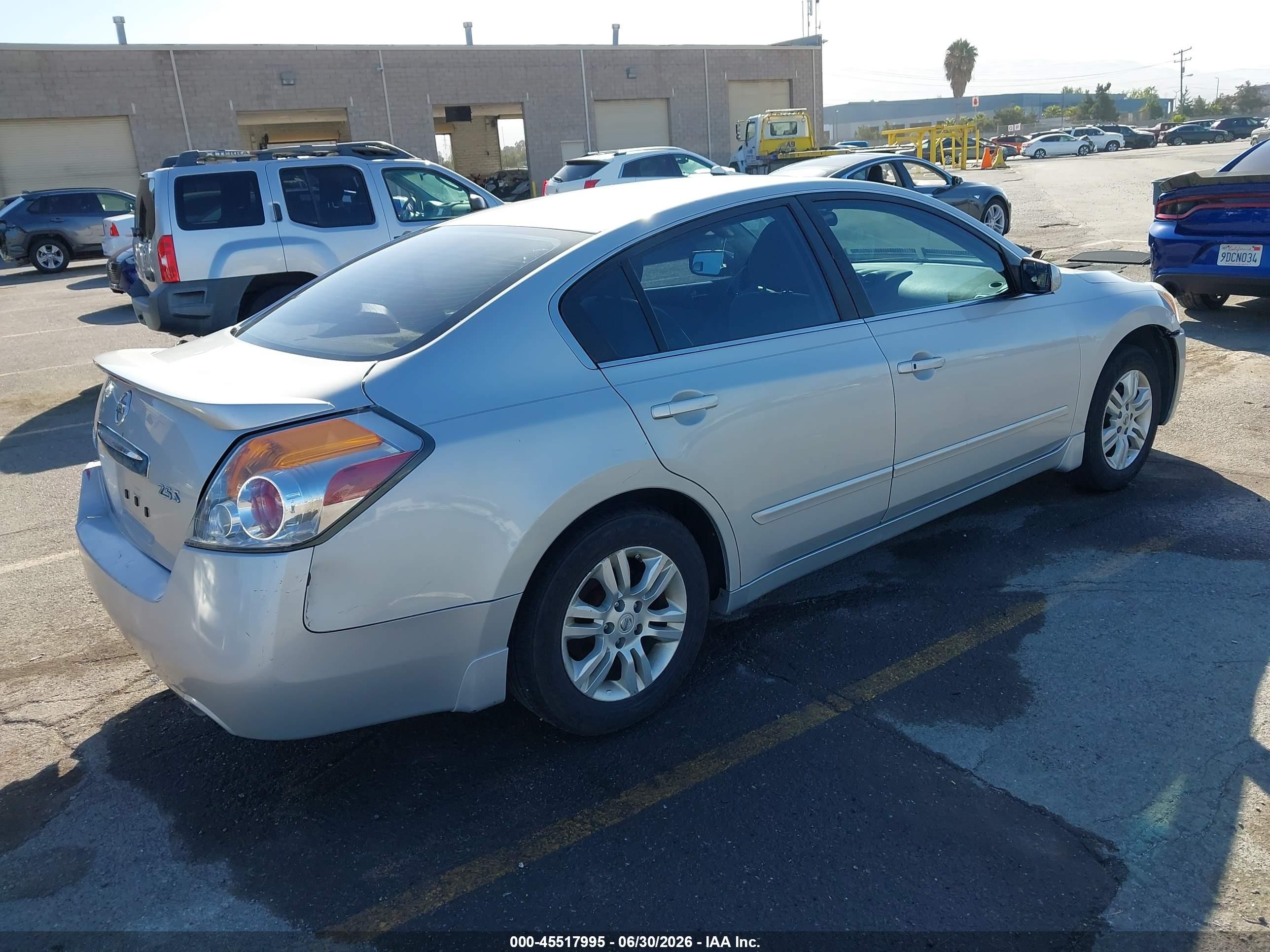 2012 Nissan Altima 2.5 S Silver vin: 1N4AL2AP9CN412417