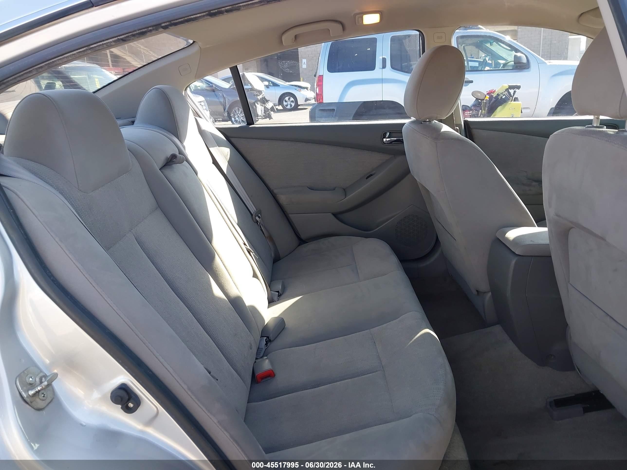 2012 Nissan Altima 2.5 S Silver vin: 1N4AL2AP9CN412417