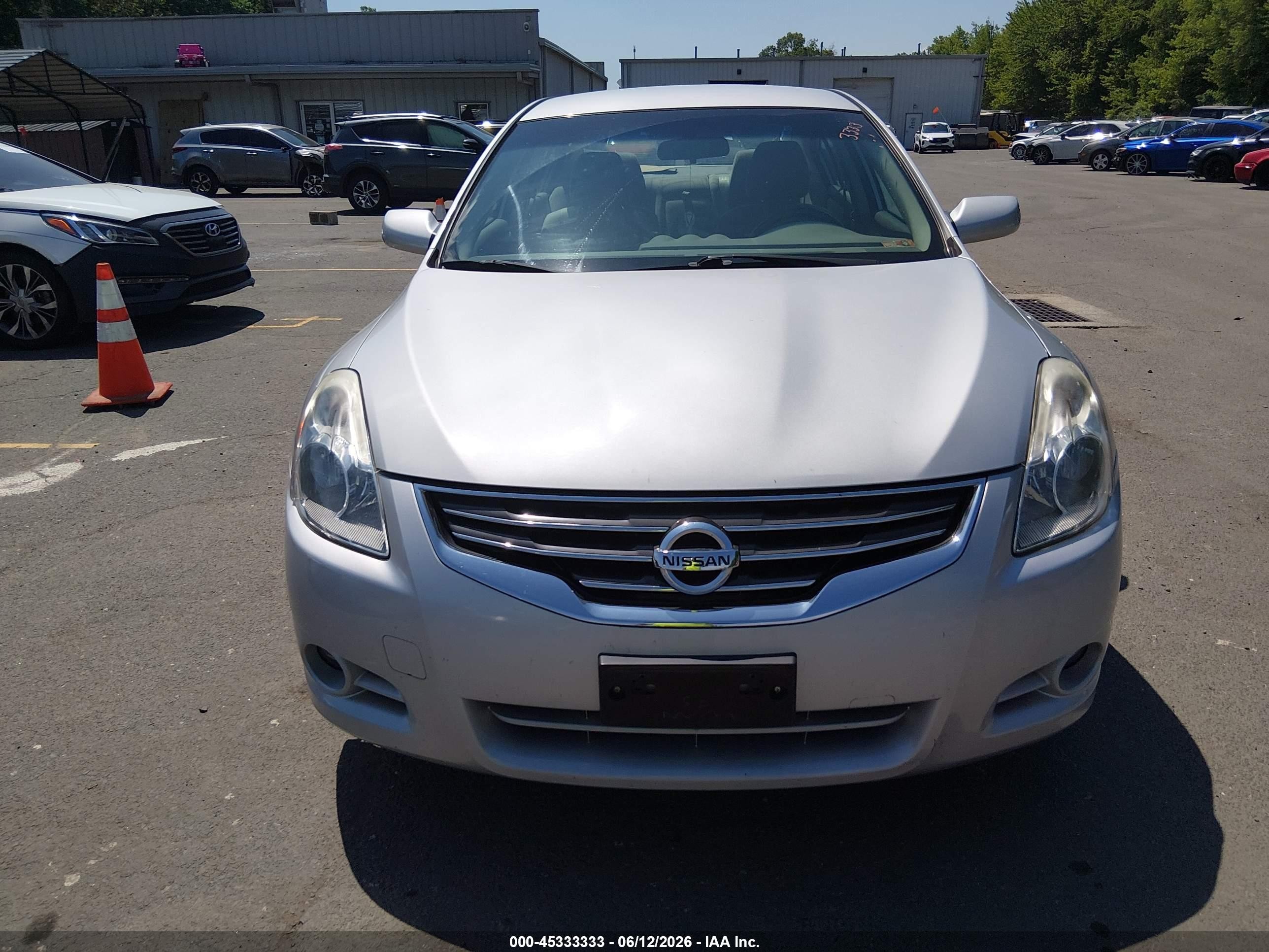 2012 Nissan Altima 2.5 S Silver vin: 1N4AL2AP9CN433994