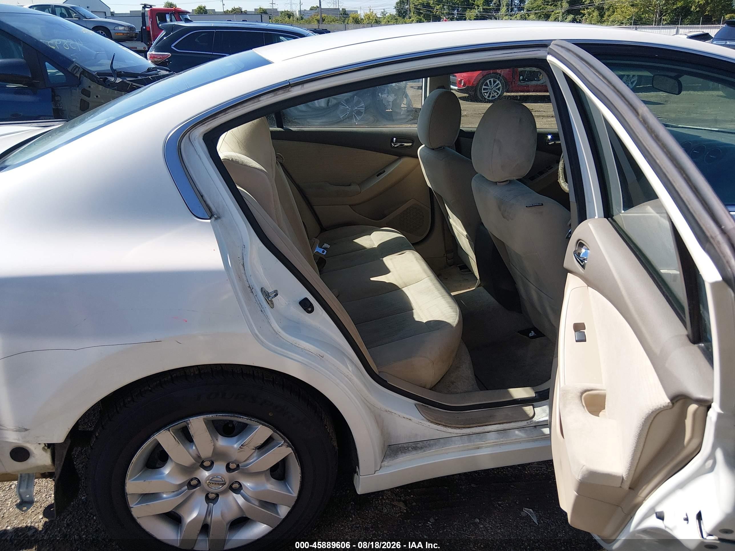2012 Nissan Altima 2.5 S White vin: 1N4AL2AP9CN439553