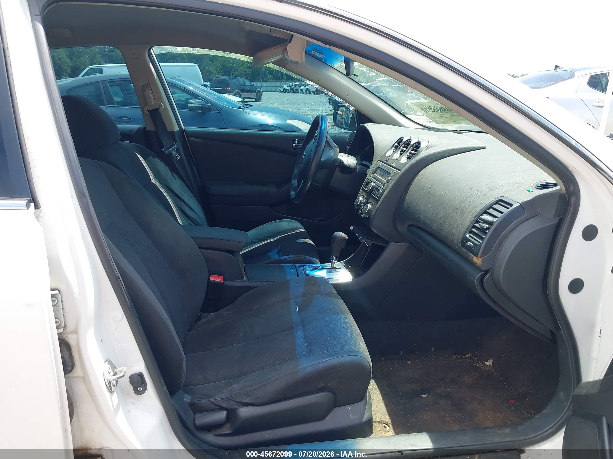 2012 Nissan Altima 2.5 S White vin: 1N4AL2AP9CN483083
