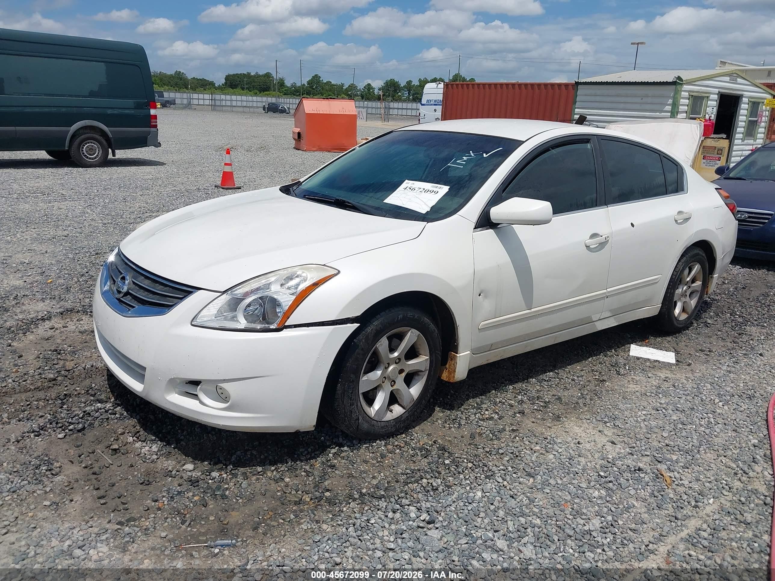 2012 Nissan Altima 2.5 S White vin: 1N4AL2AP9CN483083
