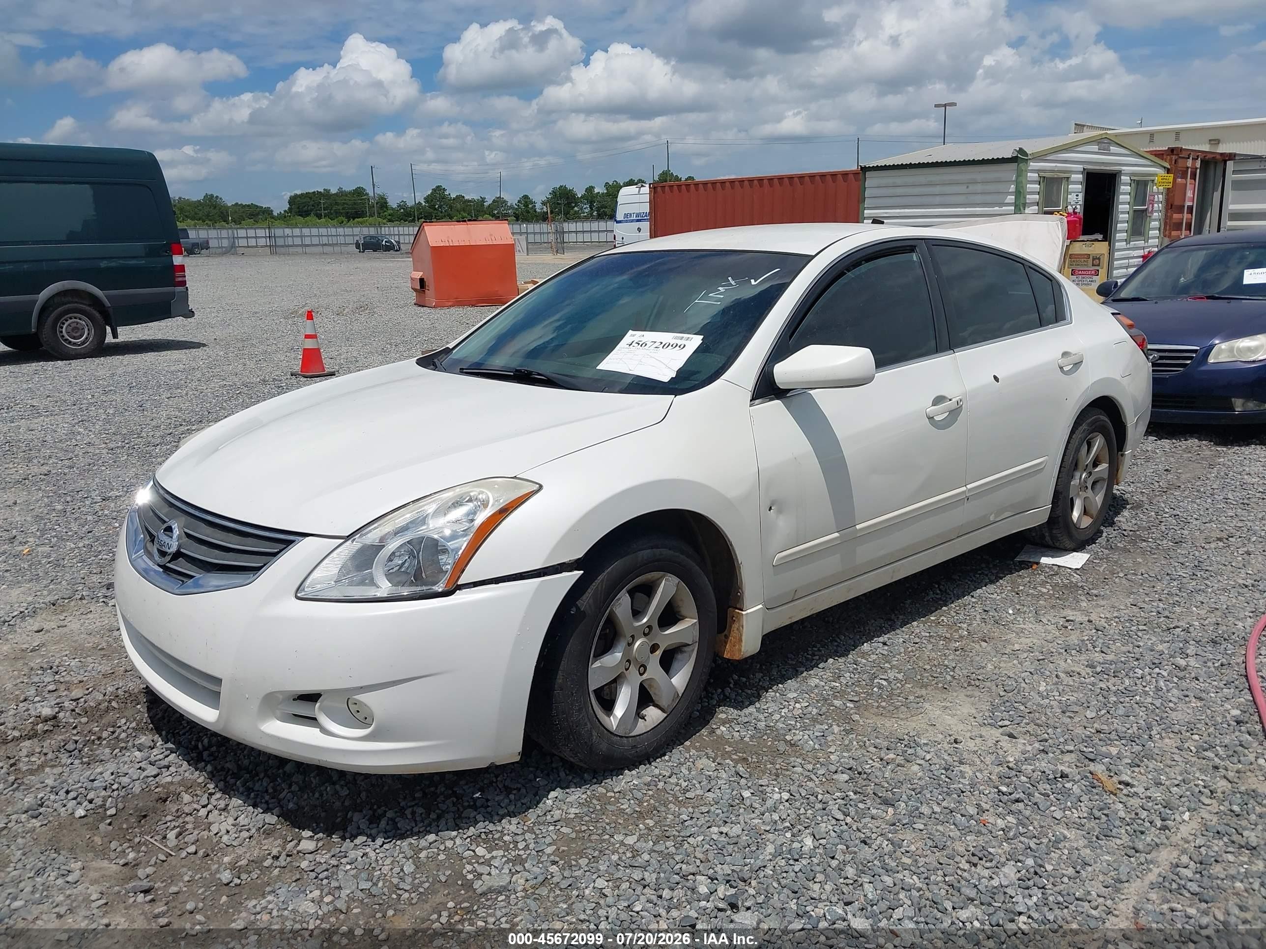 2012 Nissan Altima 2.5 S White vin: 1N4AL2AP9CN483083