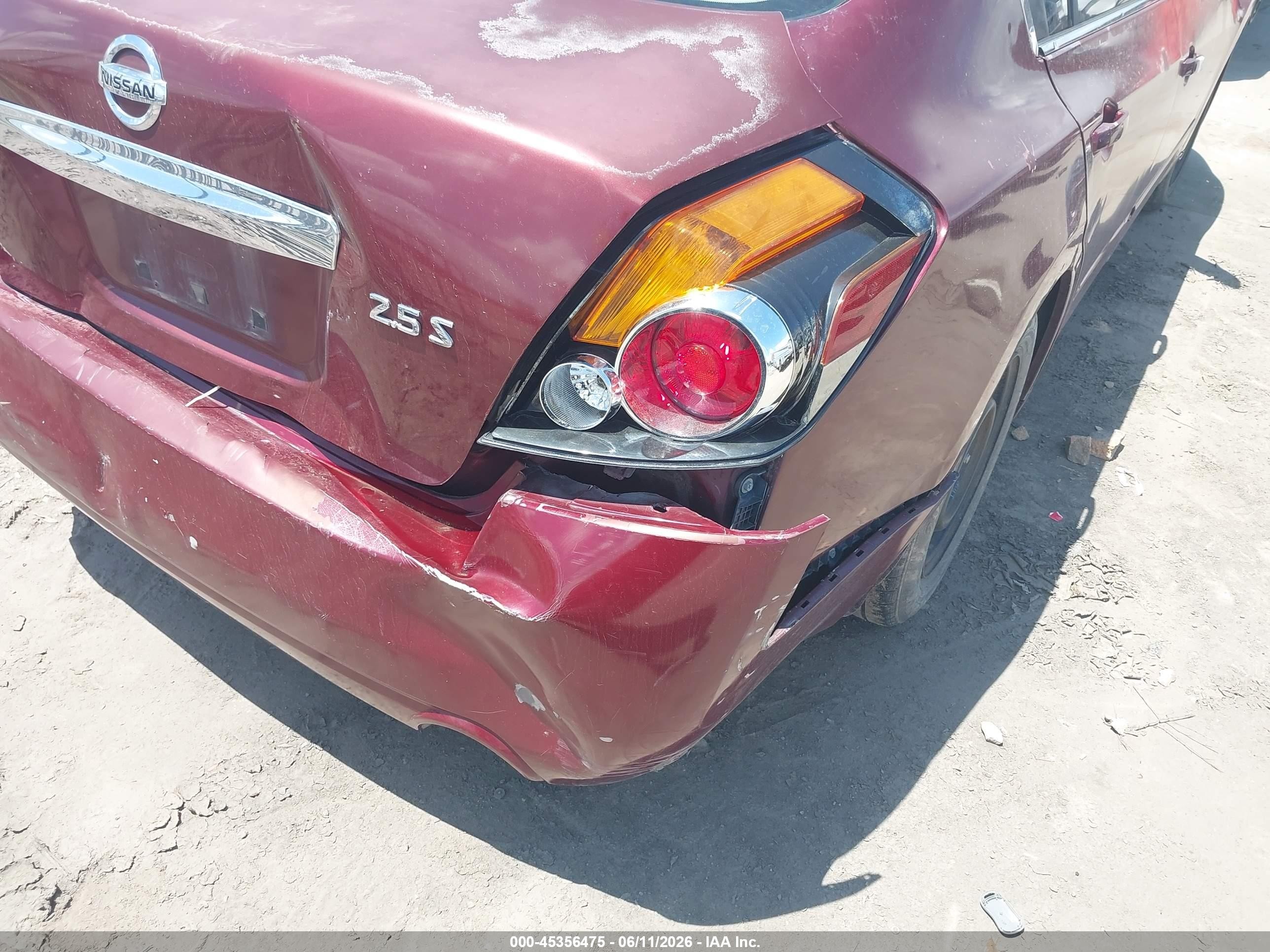 2012 Nissan Altima 2.5 S Burgundy vin: 1N4AL2AP9CN492754