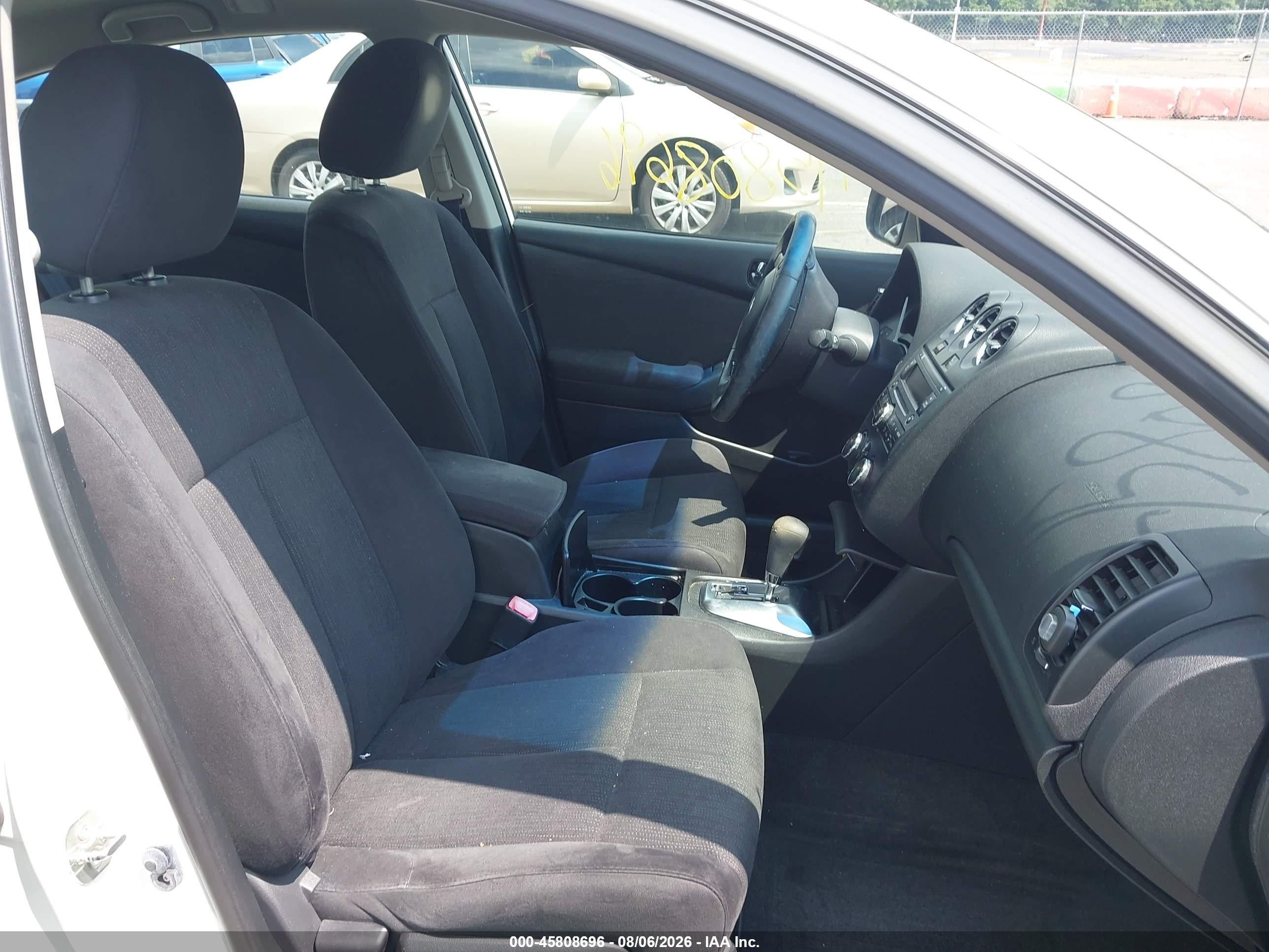 2012 Nissan Altima 2.5 S White vin: 1N4AL2AP9CN533562