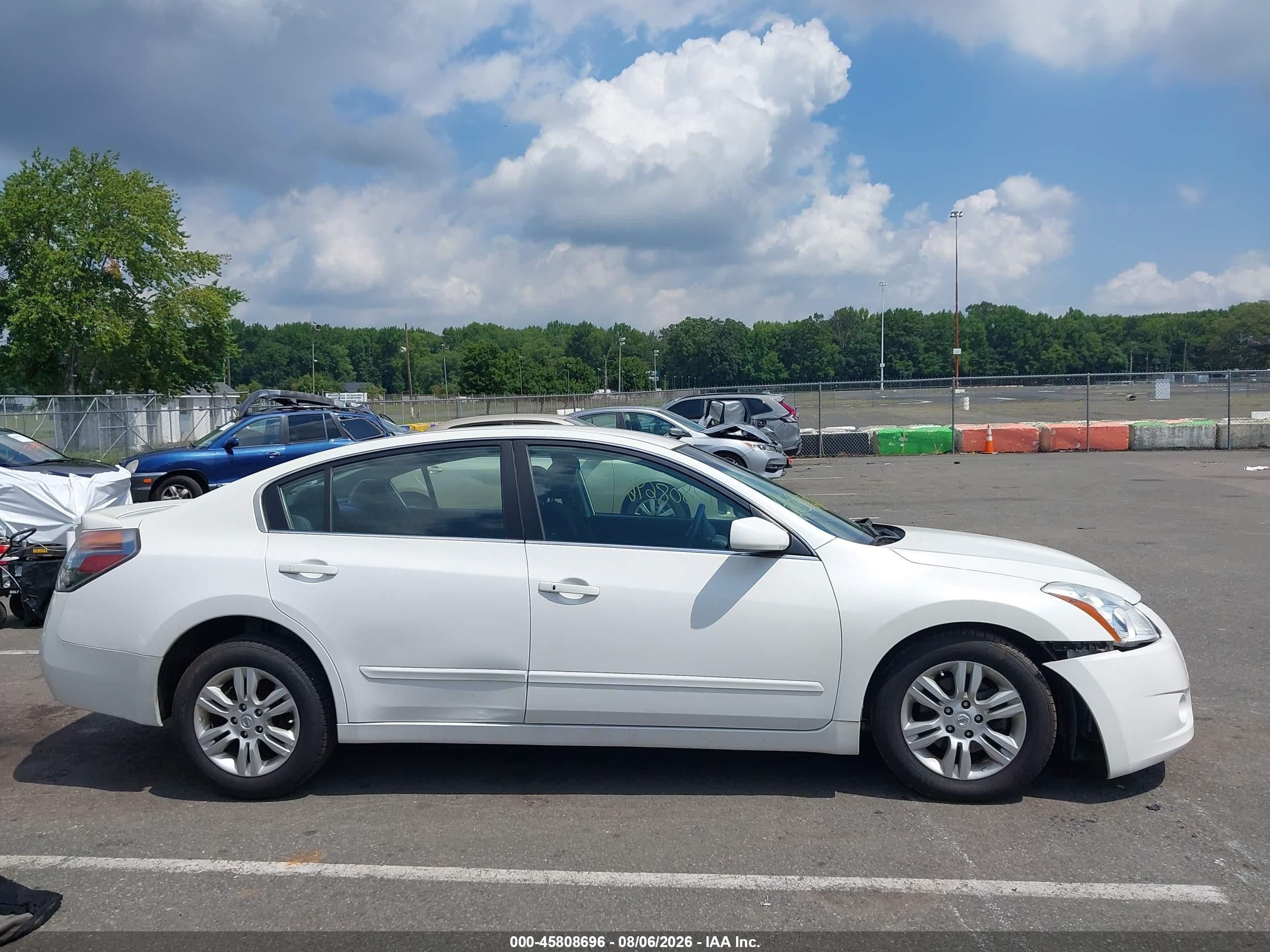 2012 Nissan Altima 2.5 S White vin: 1N4AL2AP9CN533562