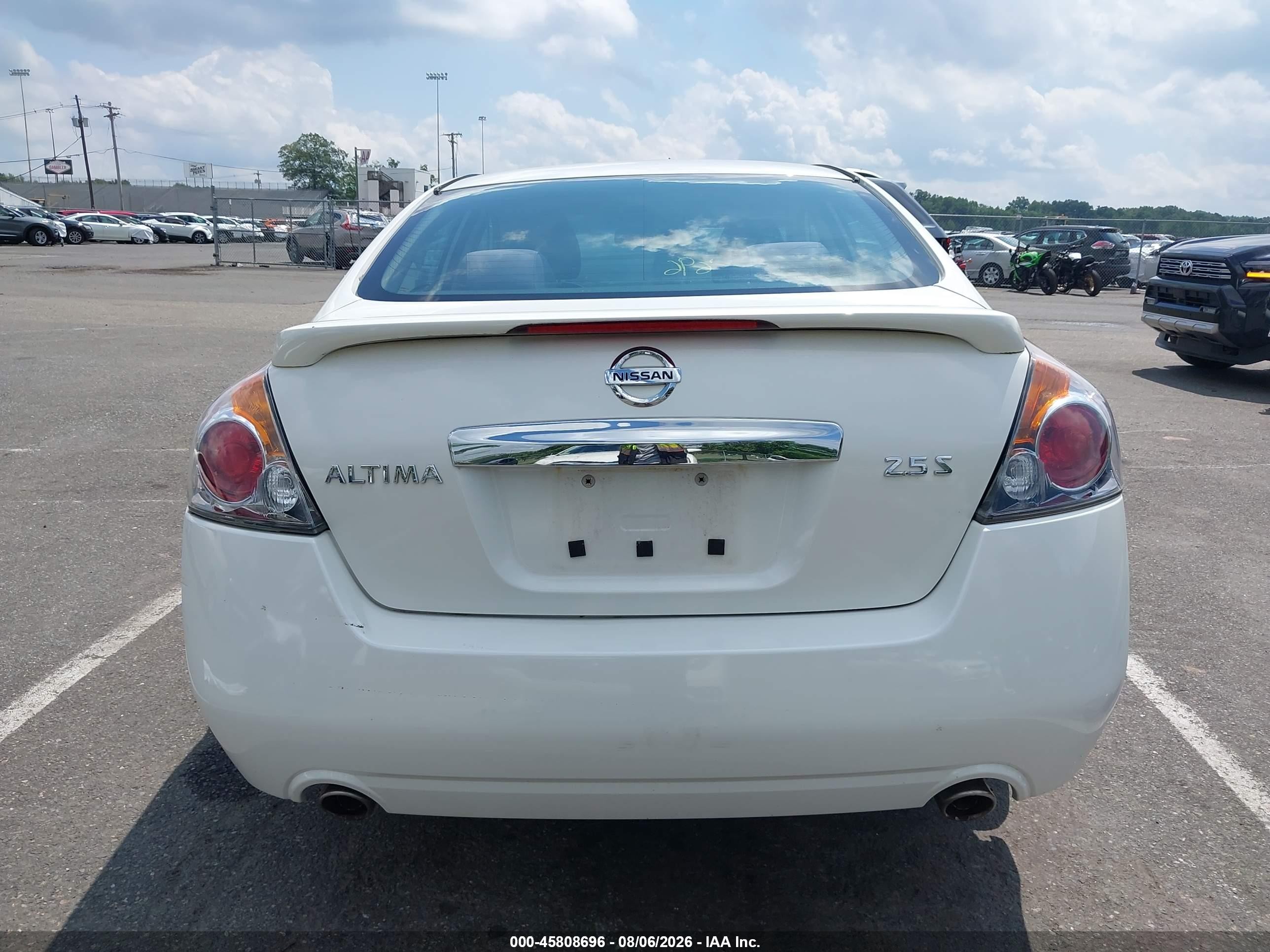 2012 Nissan Altima 2.5 S White vin: 1N4AL2AP9CN533562