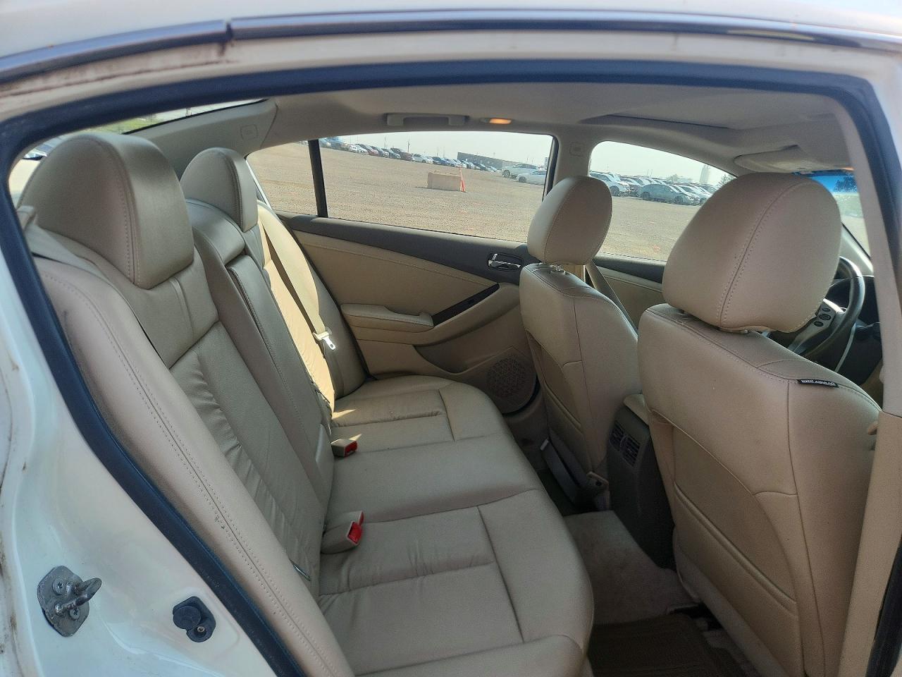 2012 Nissan Altima 2.5 White vin: 1N4AL2AP9CN543881