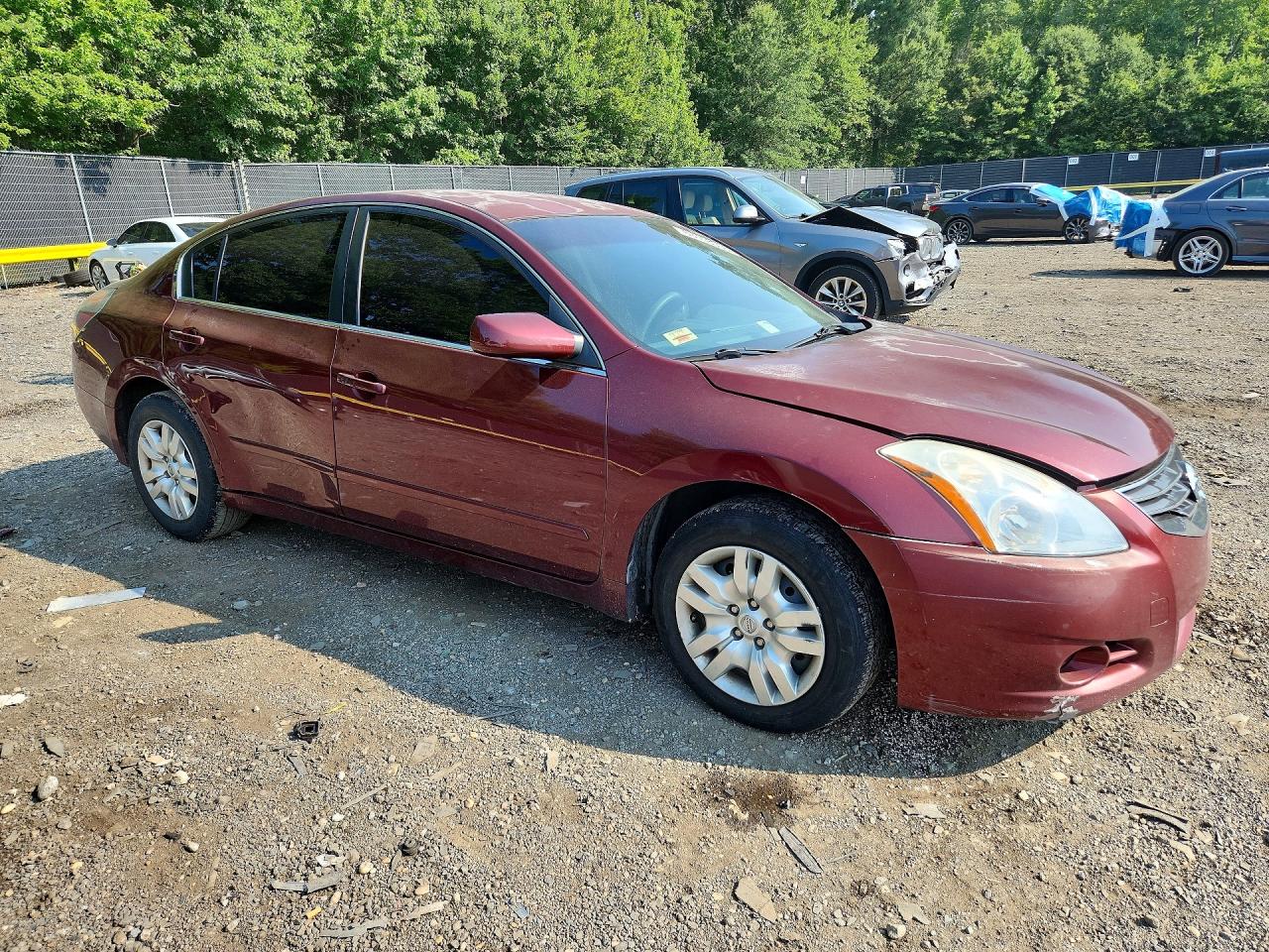 2012 Nissan Altima 2.5 Red vin: 1N4AL2AP9CN544237