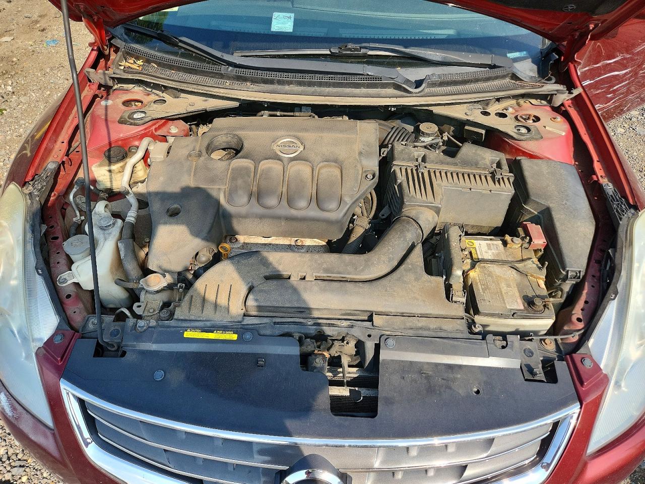 2012 Nissan Altima 2.5 Red vin: 1N4AL2AP9CN544237