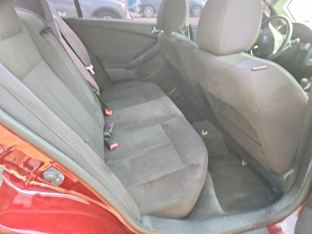 2012 Nissan Altima 2.5 Red vin: 1N4AL2AP9CN544237