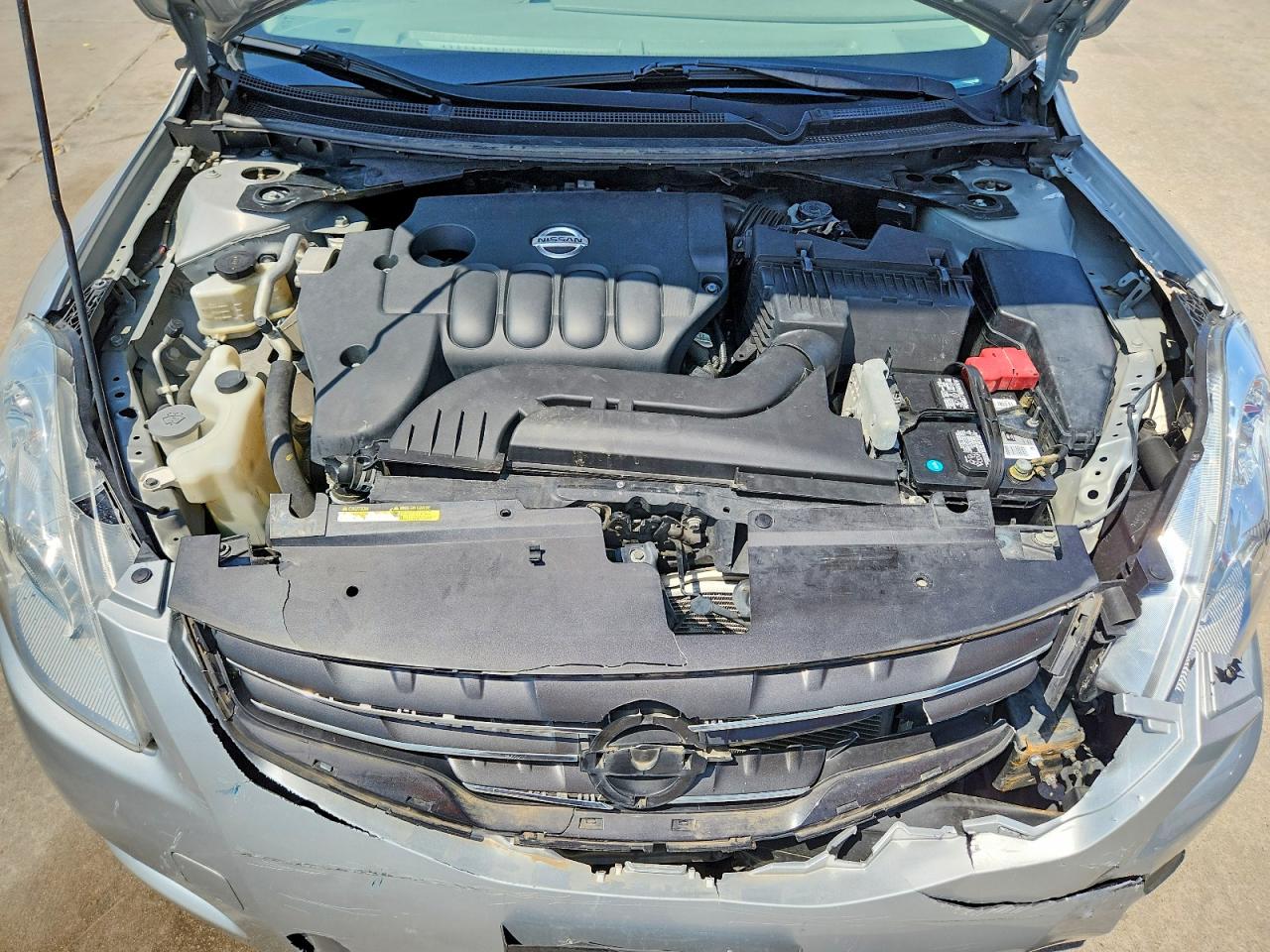 2012 Nissan Altima 2.5 Silver vin: 1N4AL2AP9CN556047