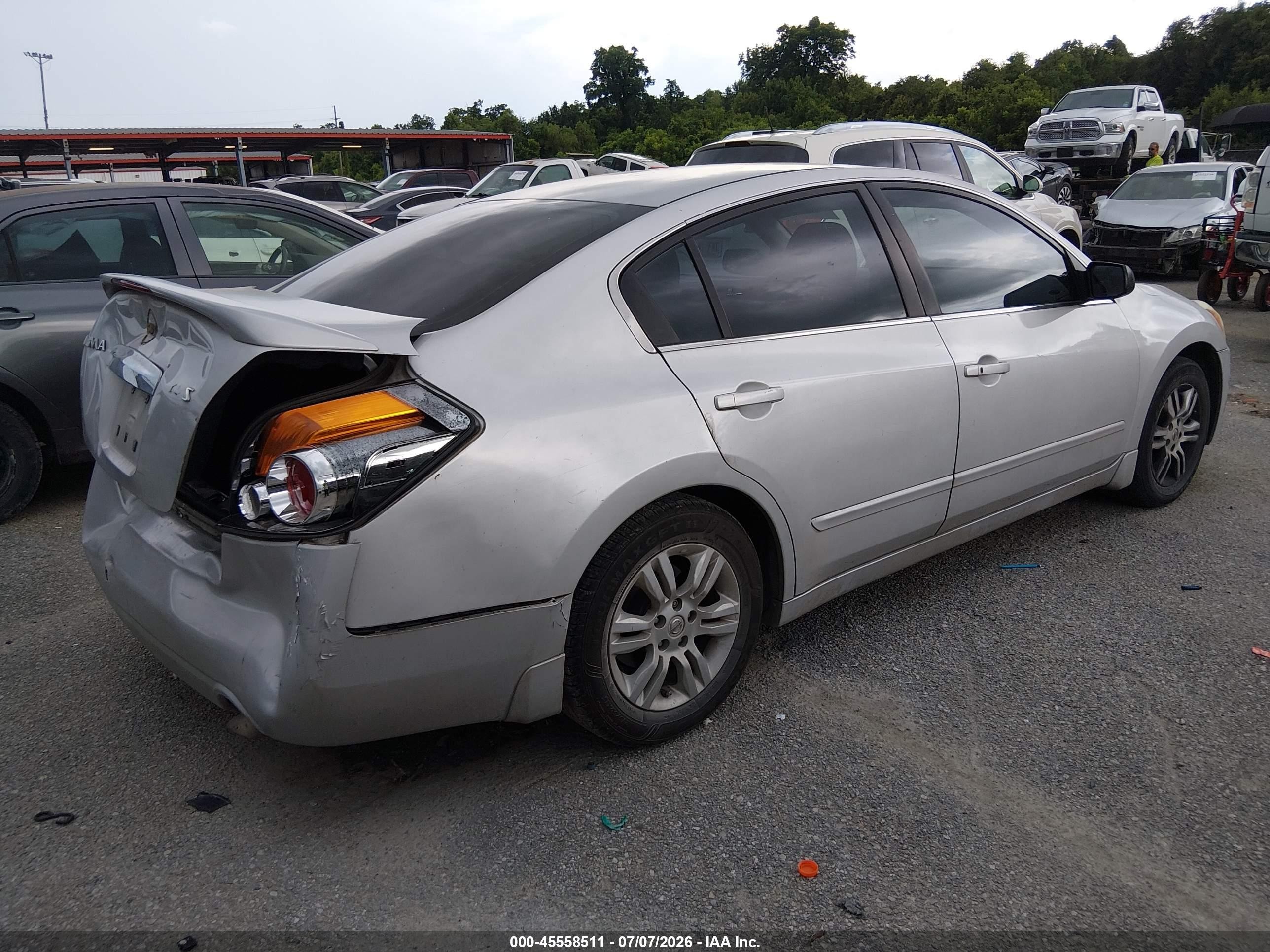 2012 Nissan Altima 2.5 S Silver vin: 1N4AL2AP9CN556436