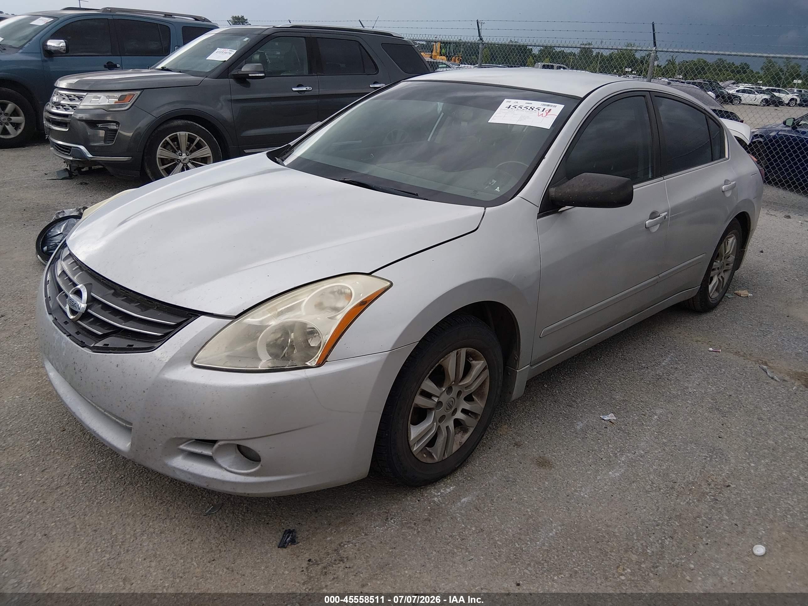 2012 Nissan Altima 2.5 S Silver vin: 1N4AL2AP9CN556436