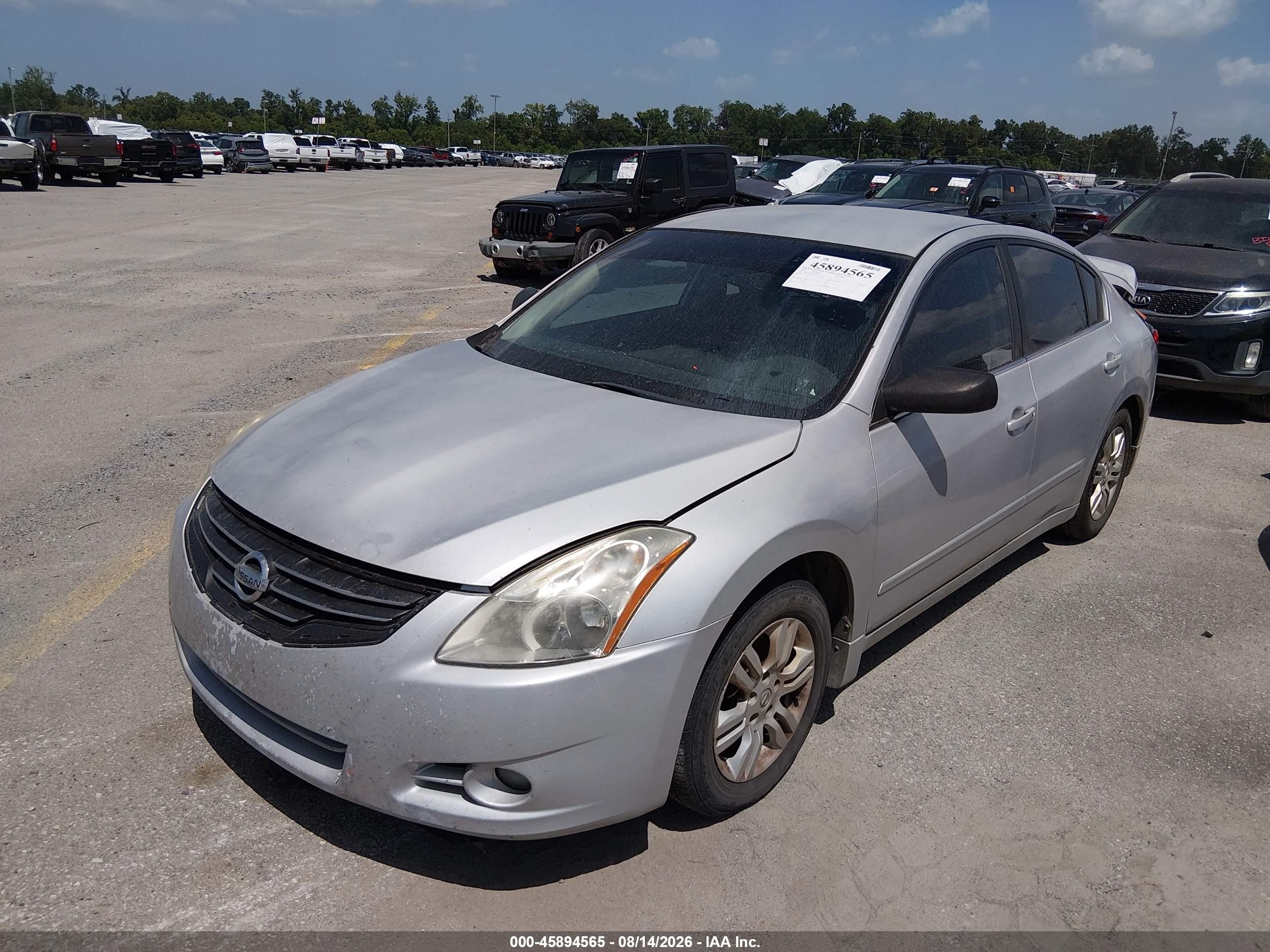 2012 Nissan Altima 2.5 S Silver vin: 1N4AL2AP9CN556436