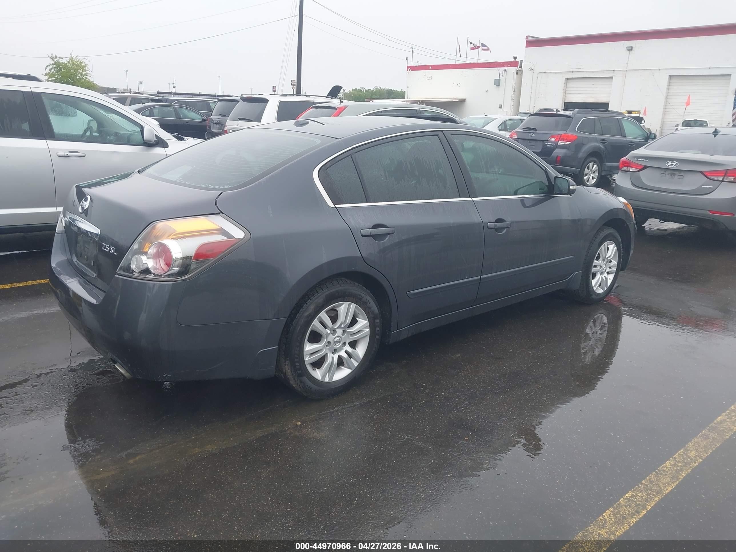 2012 Nissan Altima 2.5 S Серый vin: 1N4AL2AP9CN561894