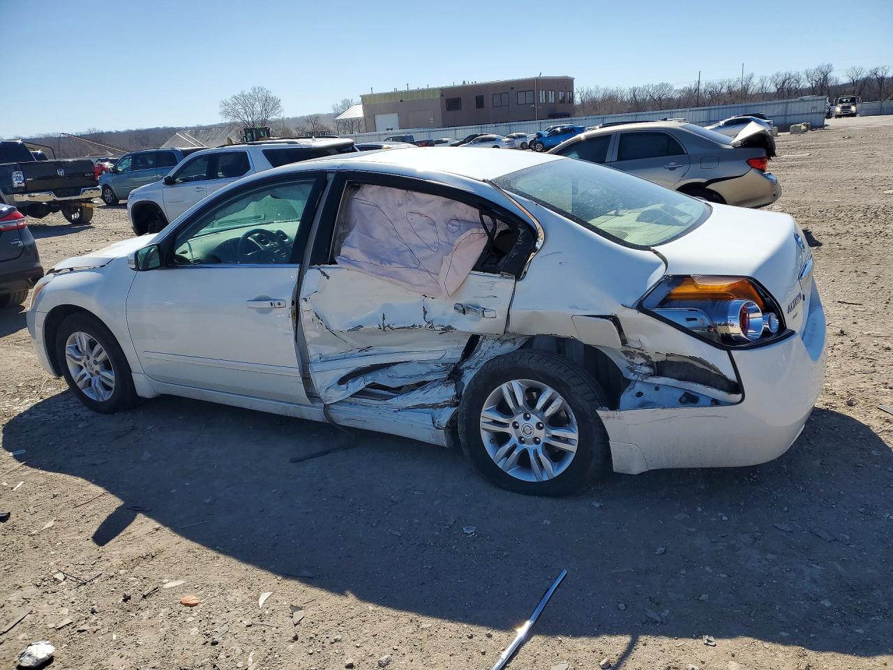 2012 Nissan Altima 2.5 White vin: 1N4AL2AP9CN574225