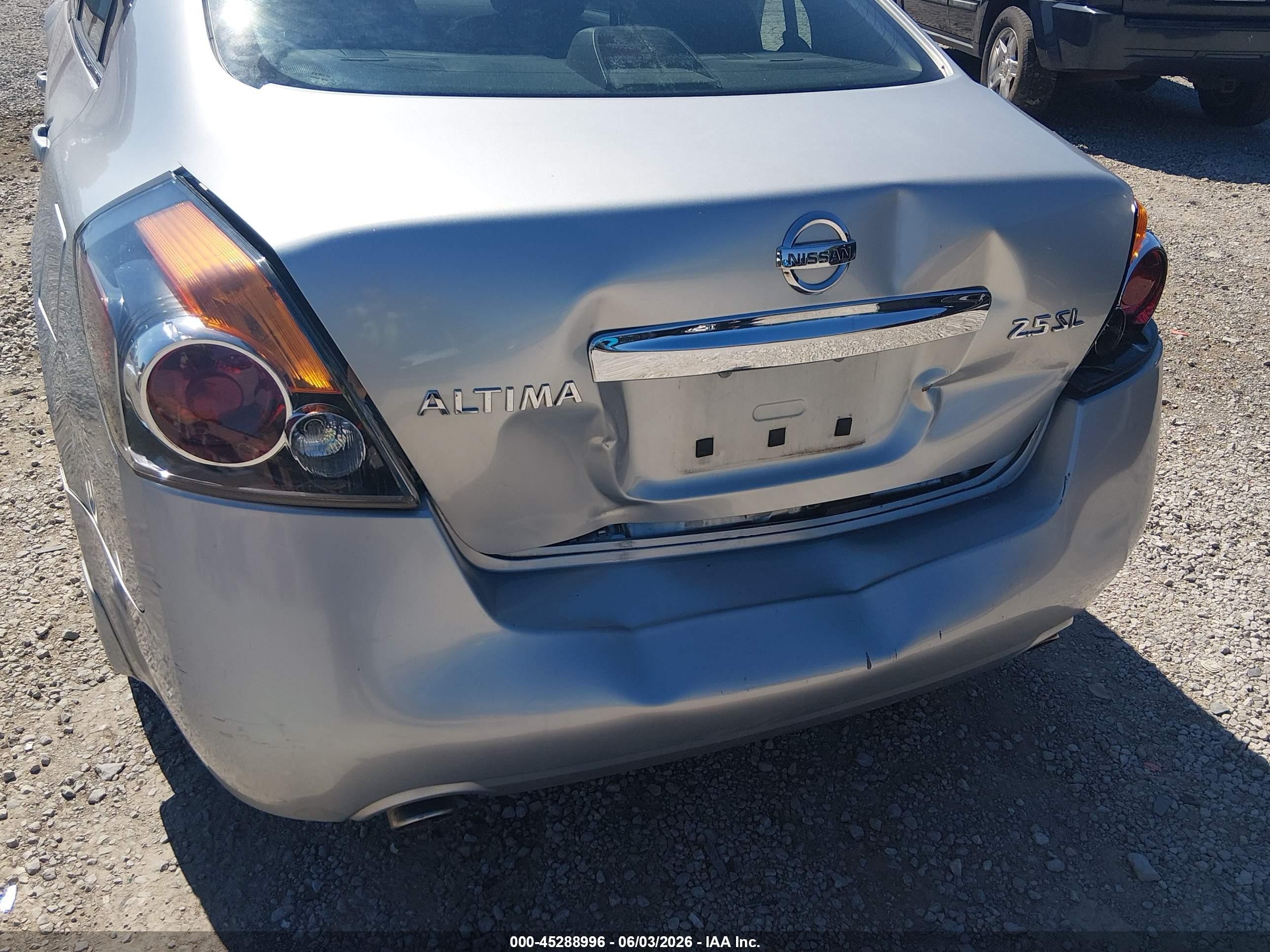 2010 Nissan Altima 2.5 S Silver vin: 1N4AL2APXAC103564