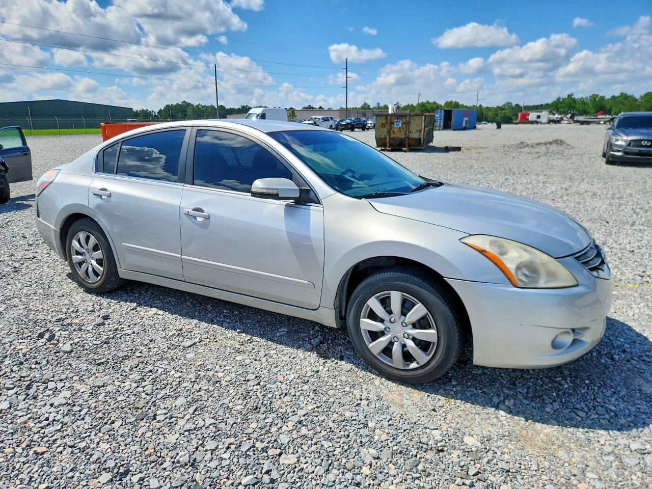 2010 Nissan Altima 2.5 Silver vin: 1N4AL2APXAC164591