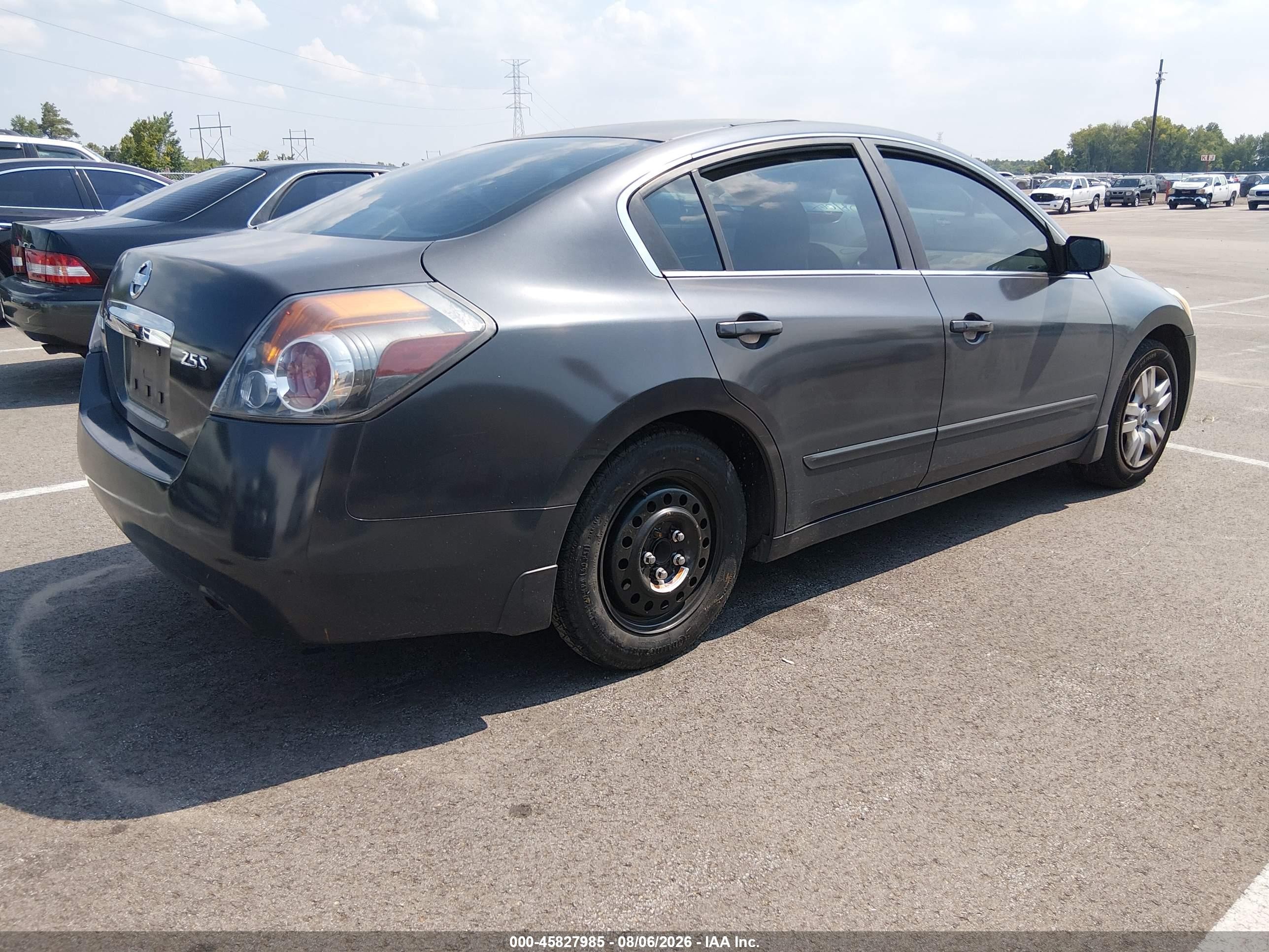 2010 Nissan Altima 2.5 S Silver vin: 1N4AL2APXAC173632