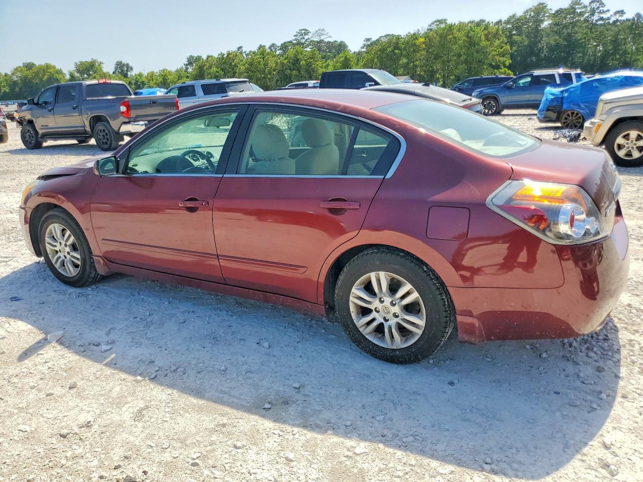 2010 Nissan Altima 2.5 Maroon vin: 1N4AL2APXAN412780