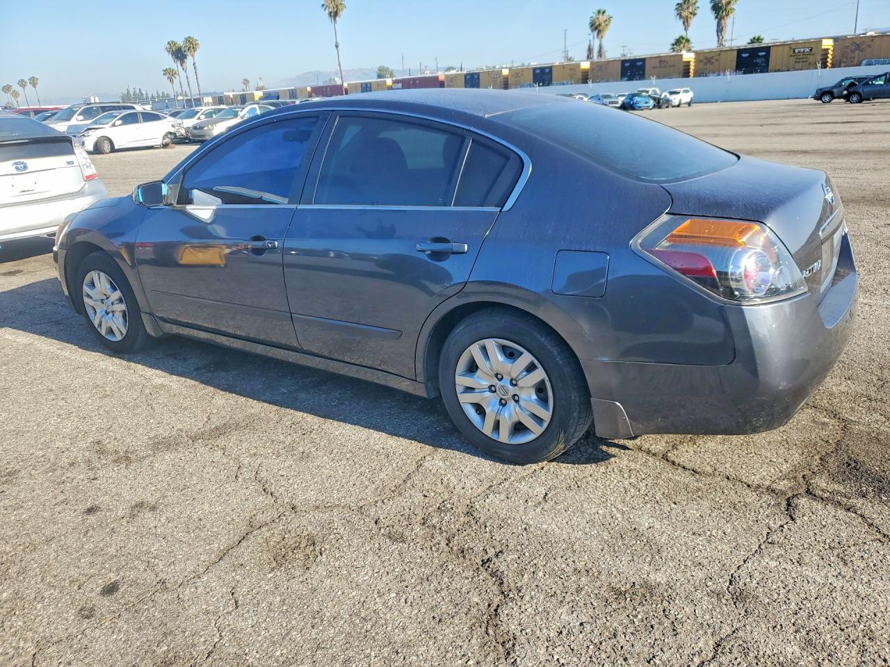 2010 Nissan Altima Base Gray vin: 1N4AL2APXAN420782