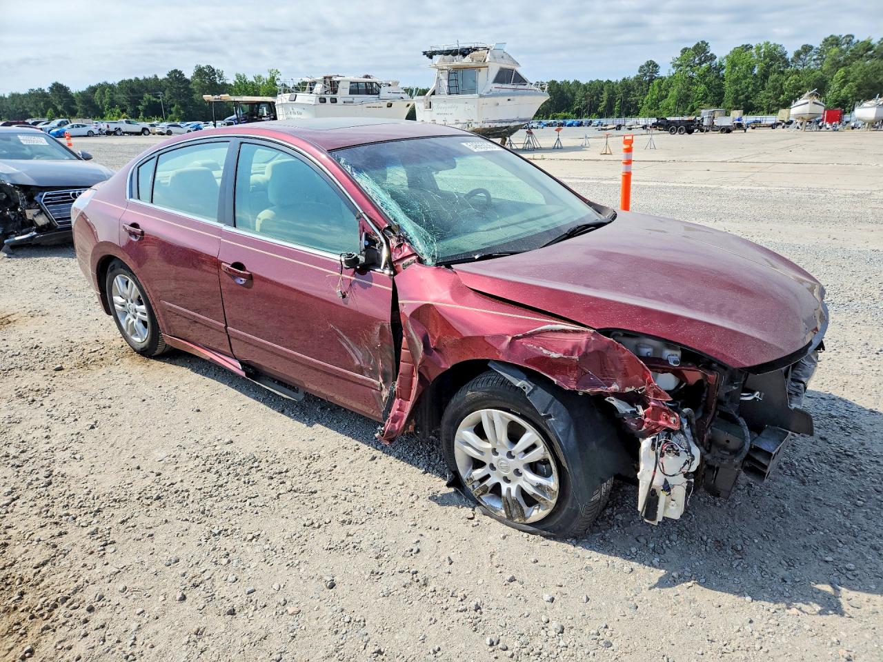 2010 Nissan Altima 2.5 Burgundy vin: 1N4AL2APXAN422239