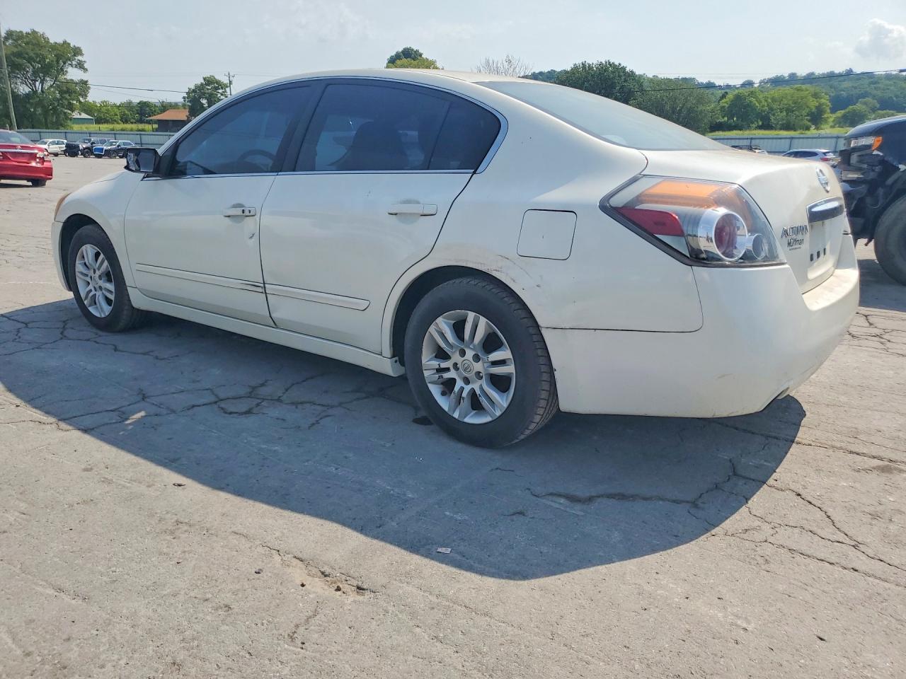 2010 Nissan Altima 2.5 White vin: 1N4AL2APXAN425514