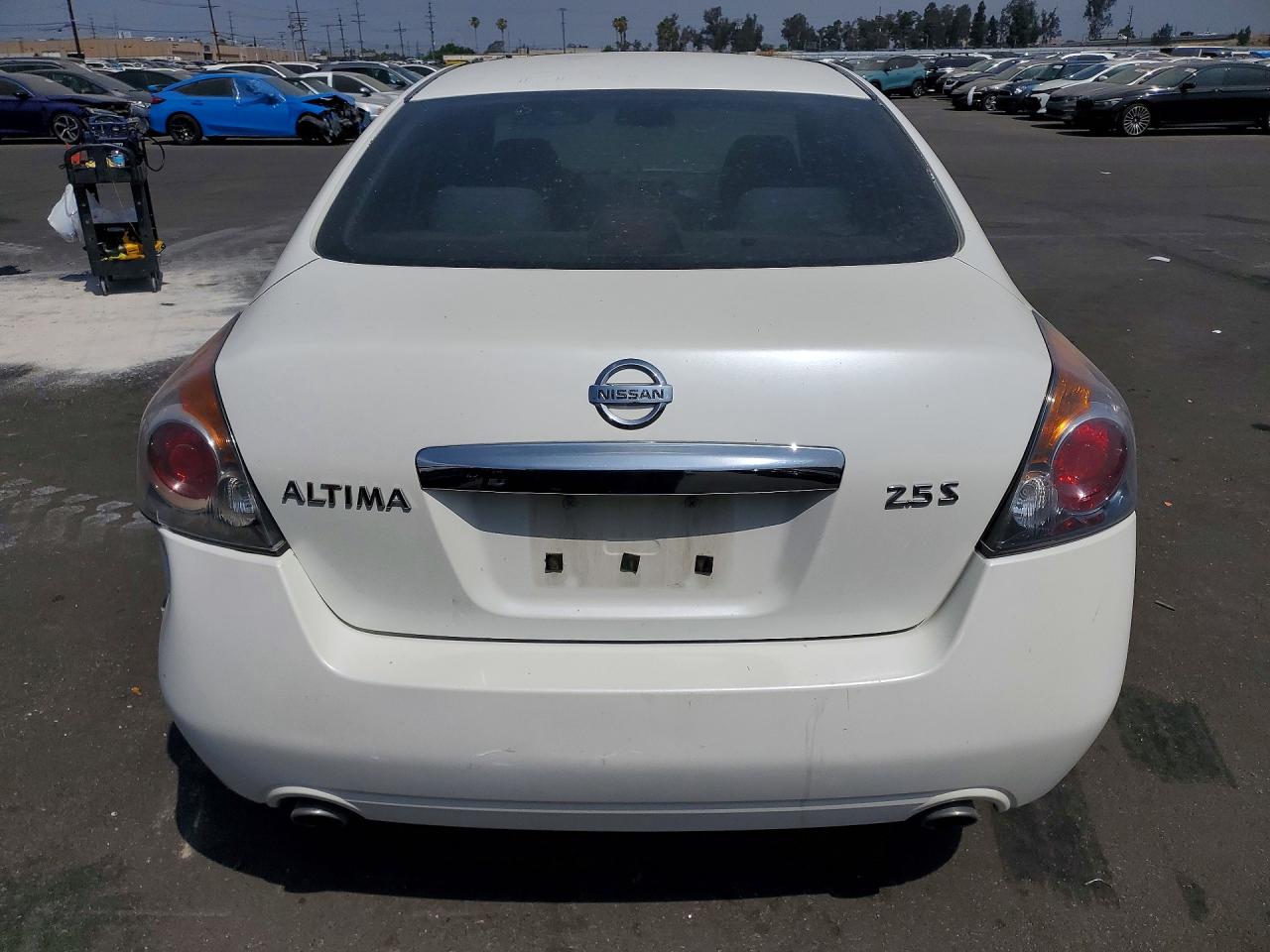 2010 Nissan Altima 2.5 Белый vin: 1N4AL2APXAN429692