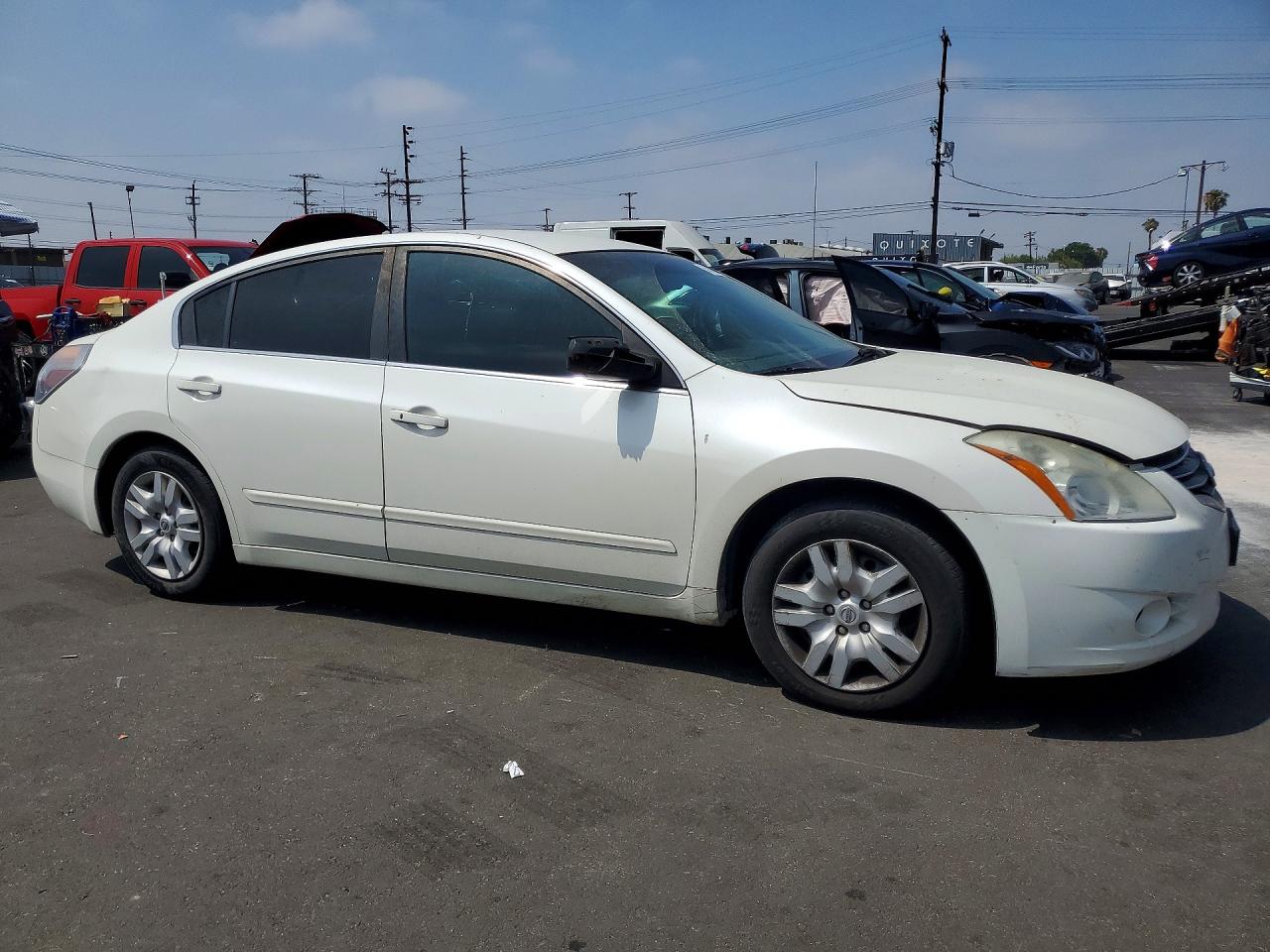 2010 Nissan Altima 2.5 Белый vin: 1N4AL2APXAN429692