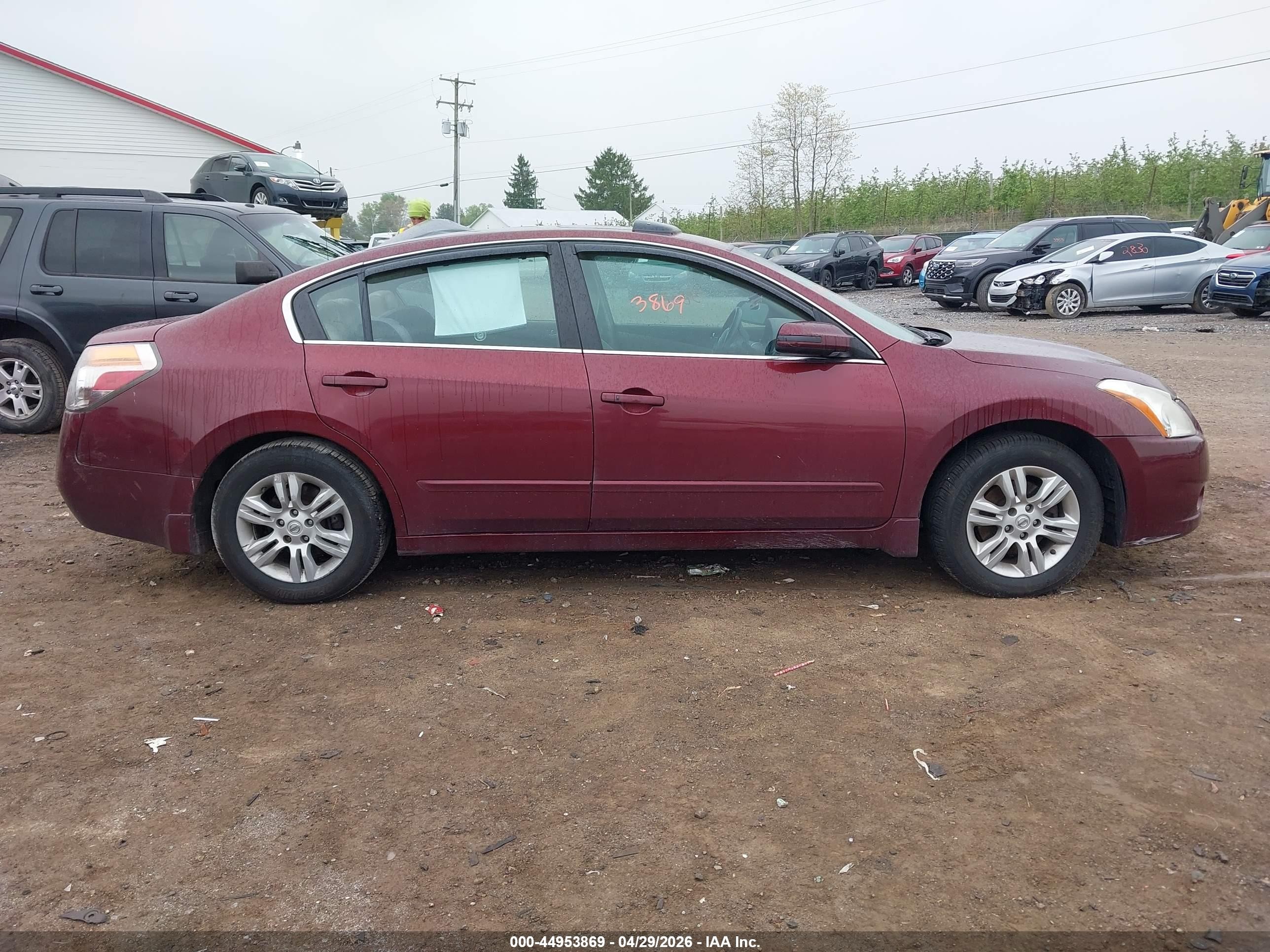 2010 Nissan Altima 2.5 S Maroon vin: 1N4AL2APXAN447545