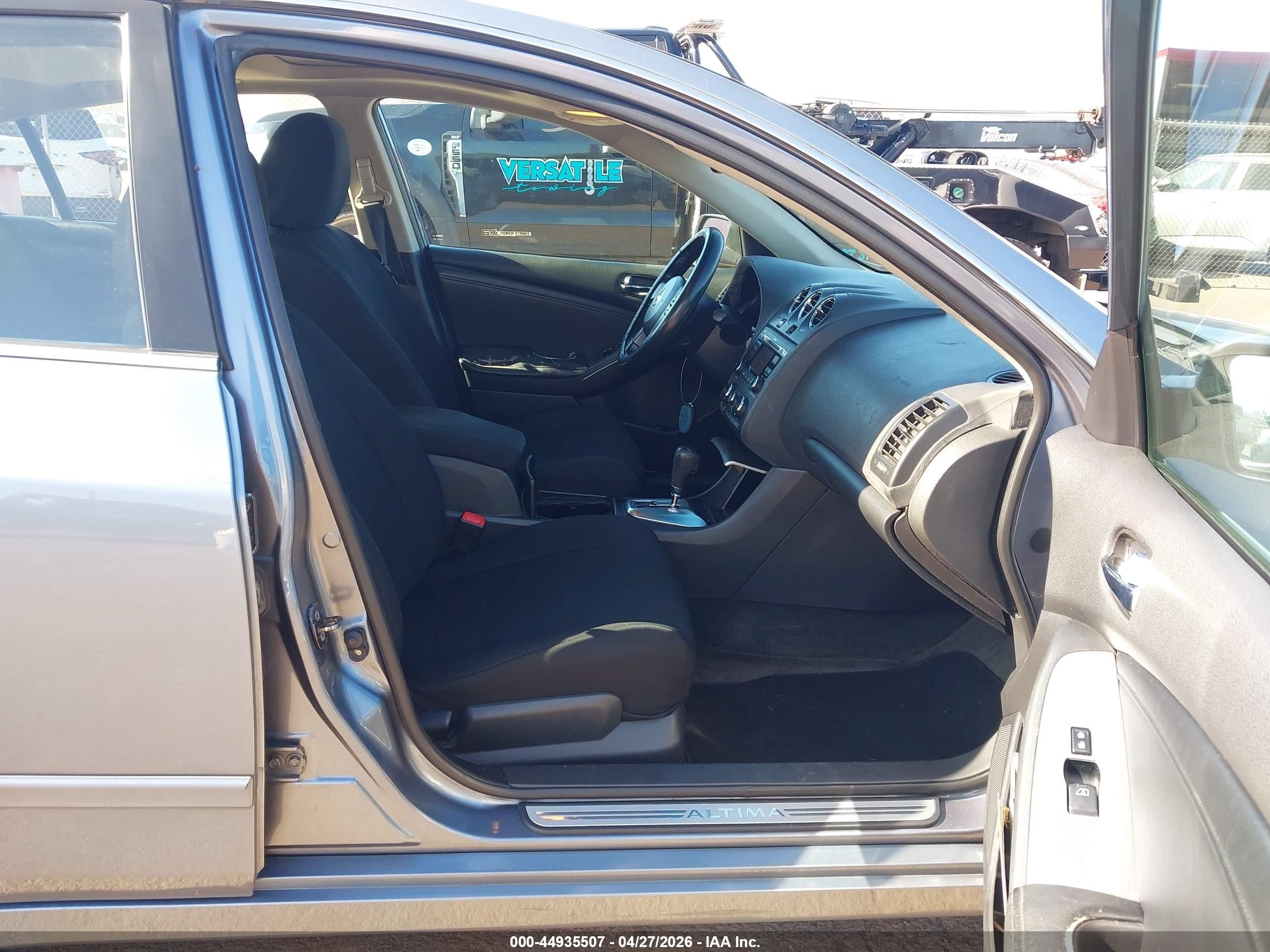 2010 Nissan Altima 2.5 S Light Blue vin: 1N4AL2APXAN471165