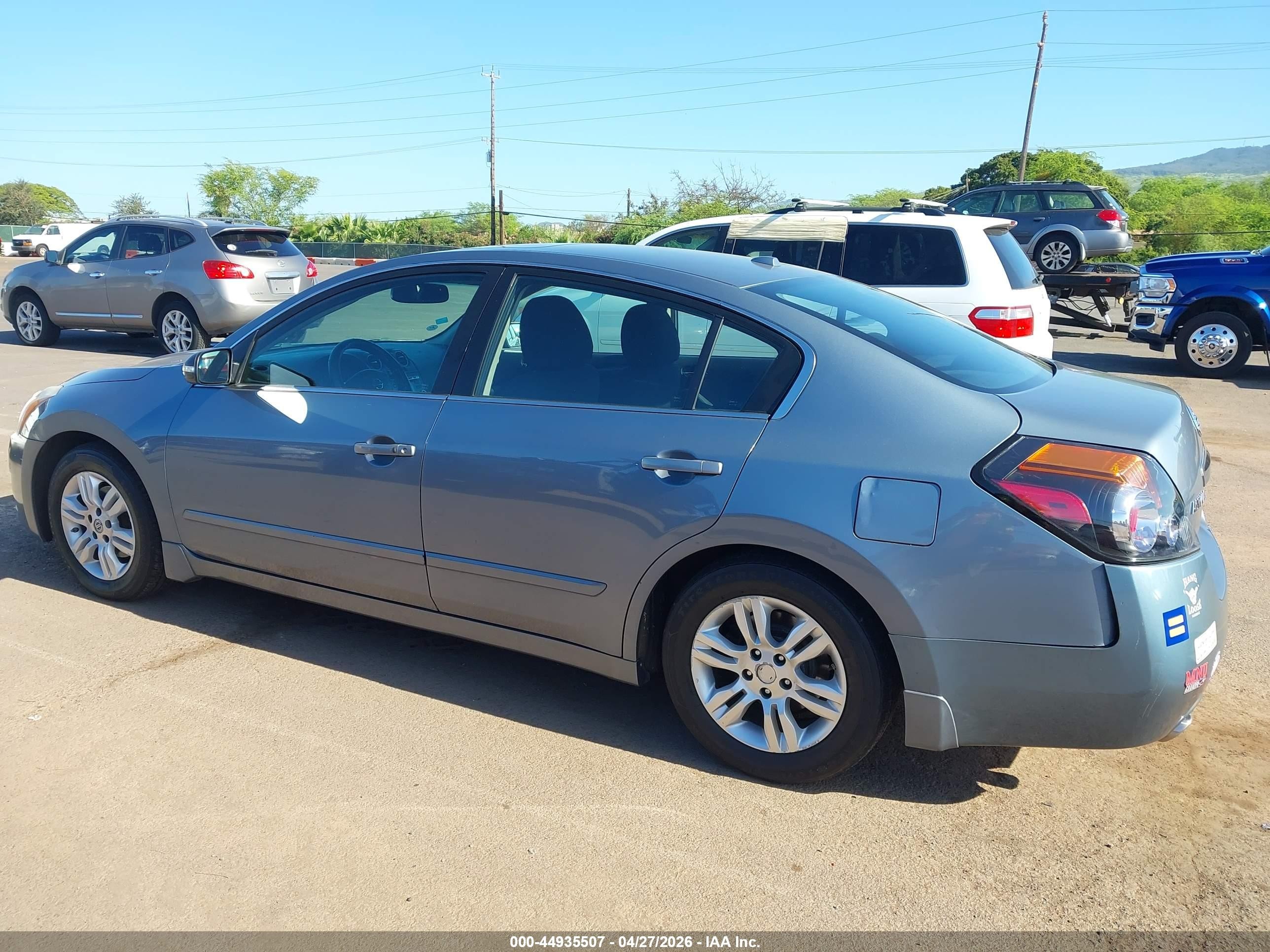 2010 Nissan Altima 2.5 S Light Blue vin: 1N4AL2APXAN471165