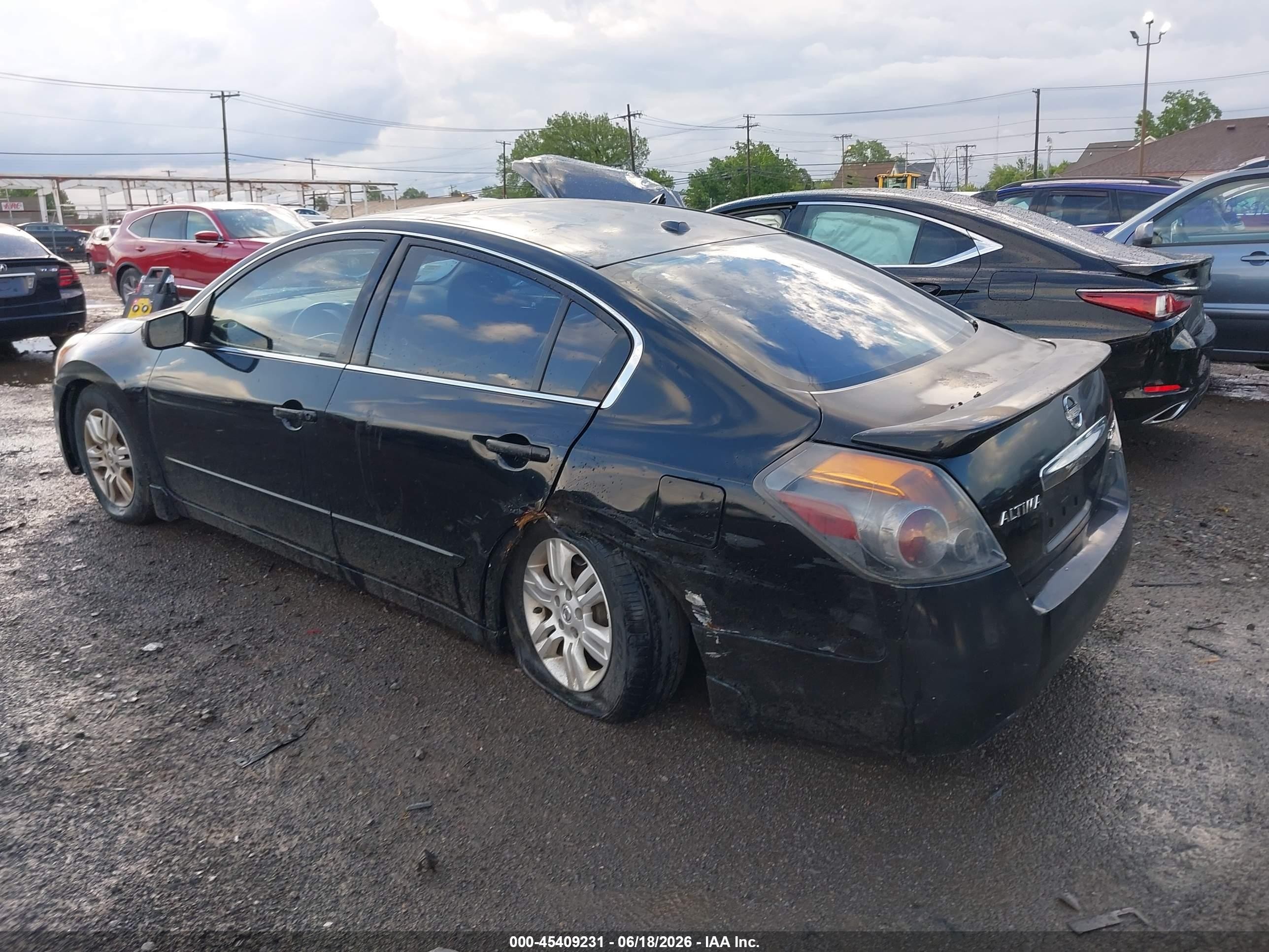 2010 Nissan Altima 2.5 S Black vin: 1N4AL2APXAN497314