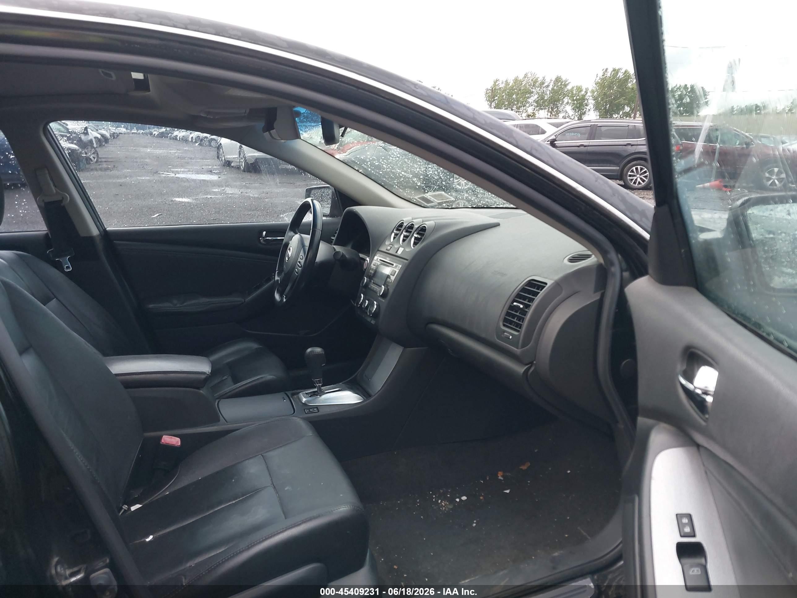 2010 Nissan Altima 2.5 S Black vin: 1N4AL2APXAN497314