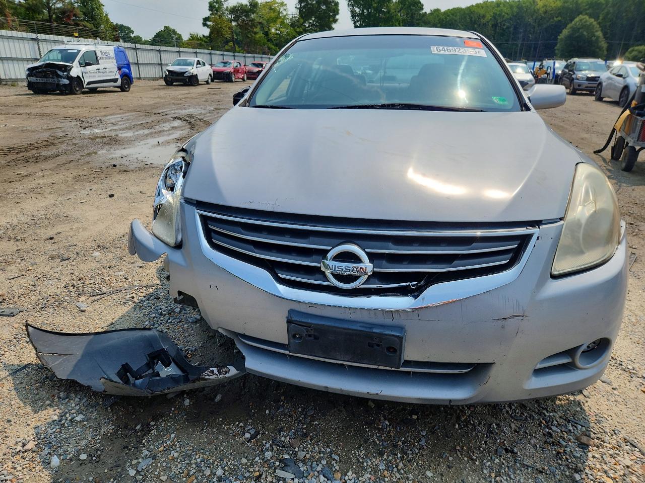 2010 Nissan Altima 2.5 Silver vin: 1N4AL2APXAN499399