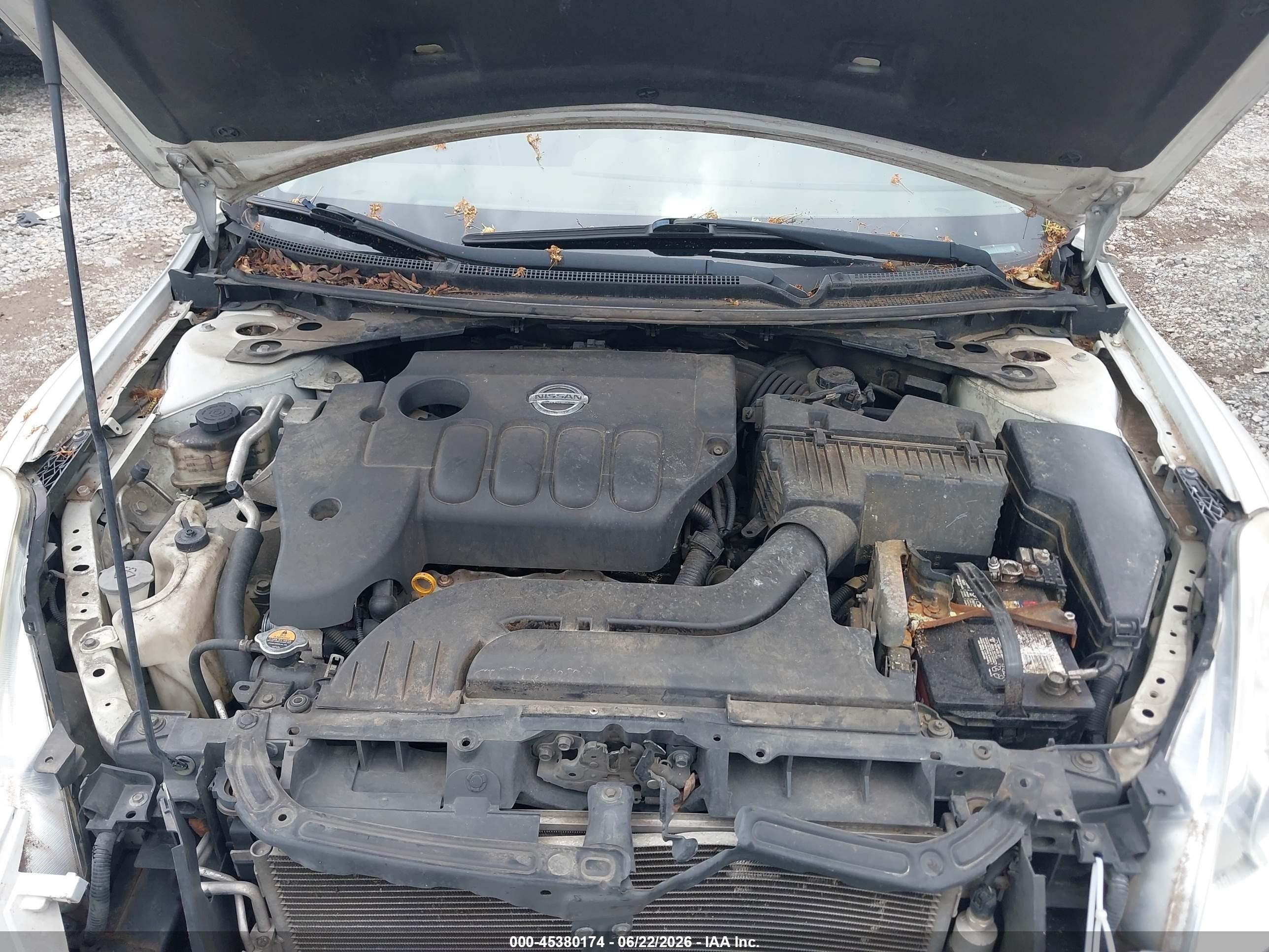 2010 Nissan Altima 2.5 S White vin: 1N4AL2APXAN505752