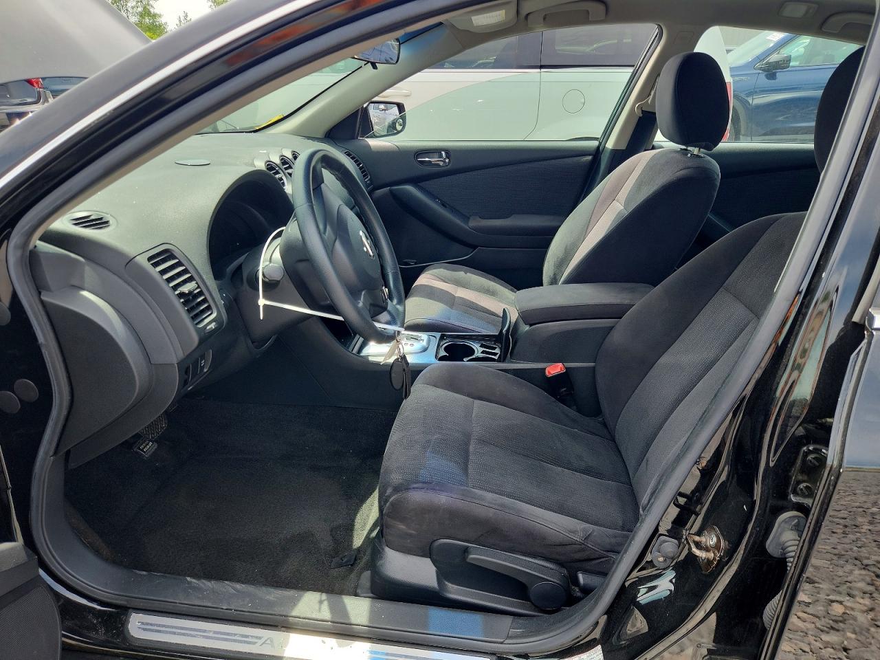 2010 Nissan Altima 2.5 Black vin: 1N4AL2APXAN509459