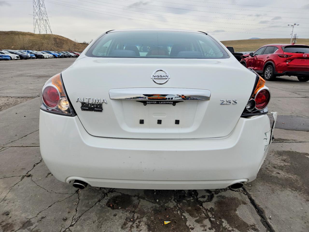 2010 Nissan Altima 2.5 White vin: 1N4AL2APXAN510773