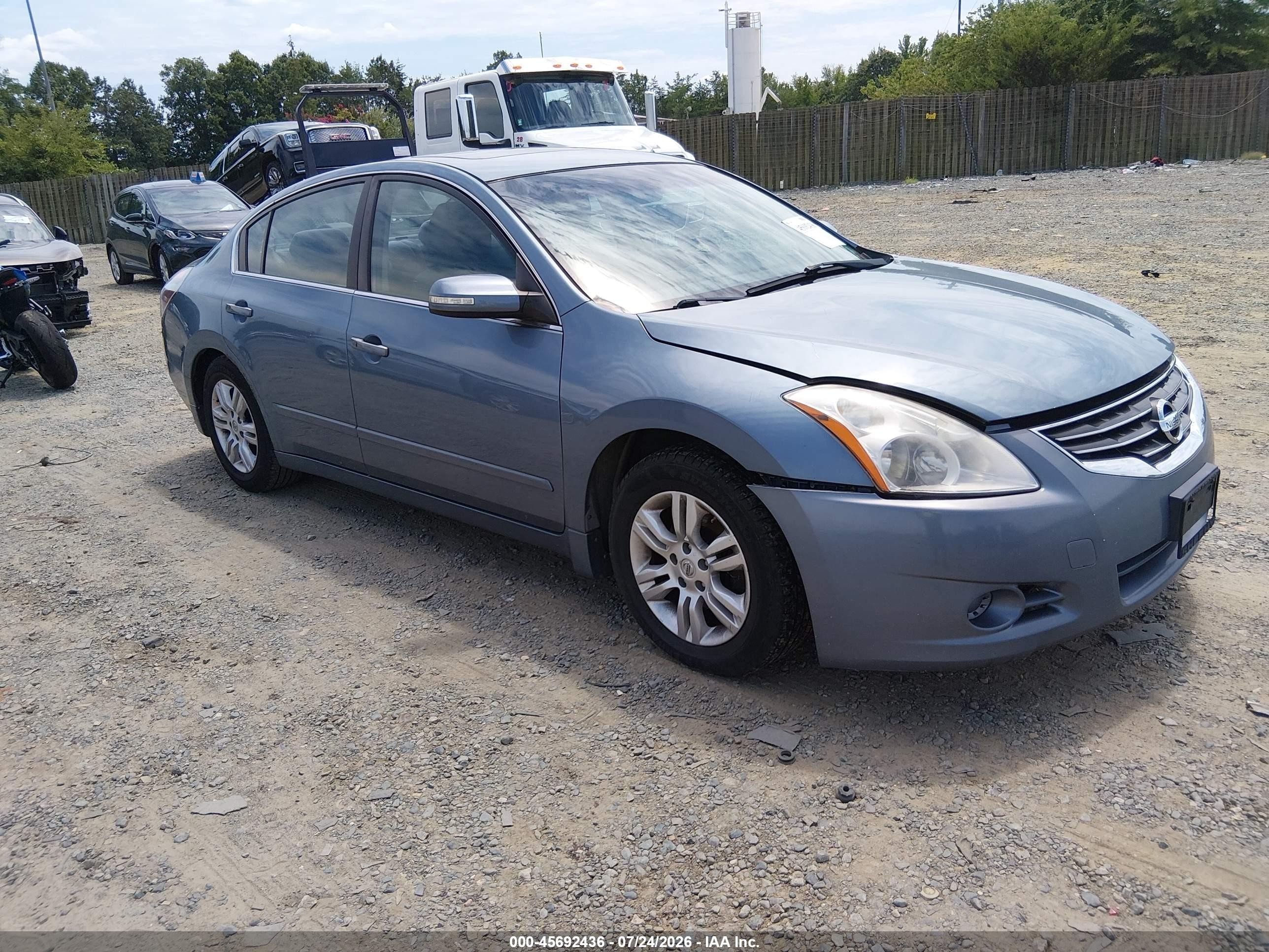 2010 Nissan Altima 2.5 S Blue vin: 1N4AL2APXAN525449