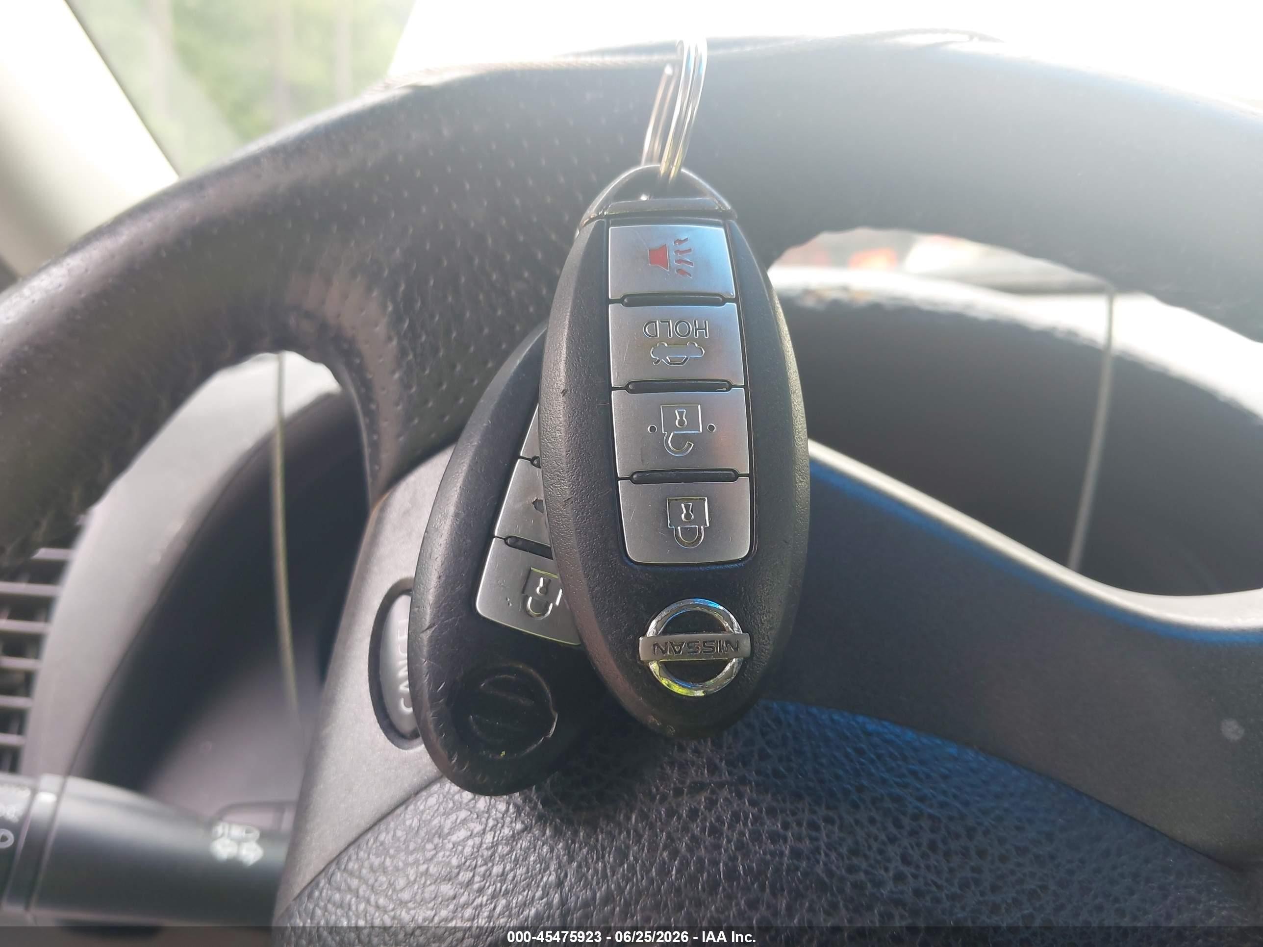 2010 Nissan Altima 2.5 S Silver vin: 1N4AL2APXAN560332