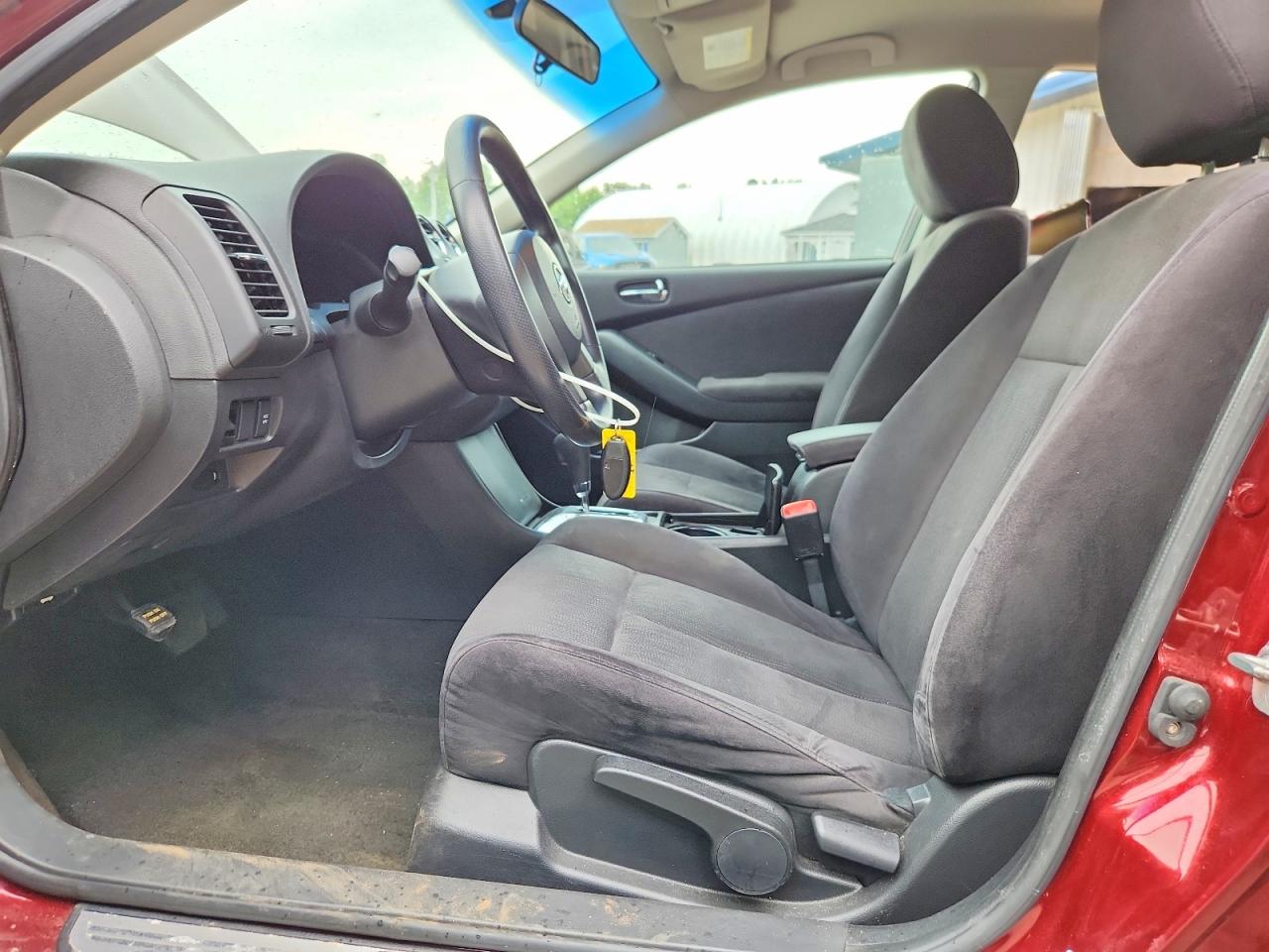 2010 Nissan Altima 2.5 Maroon vin: 1N4AL2APXAN560640