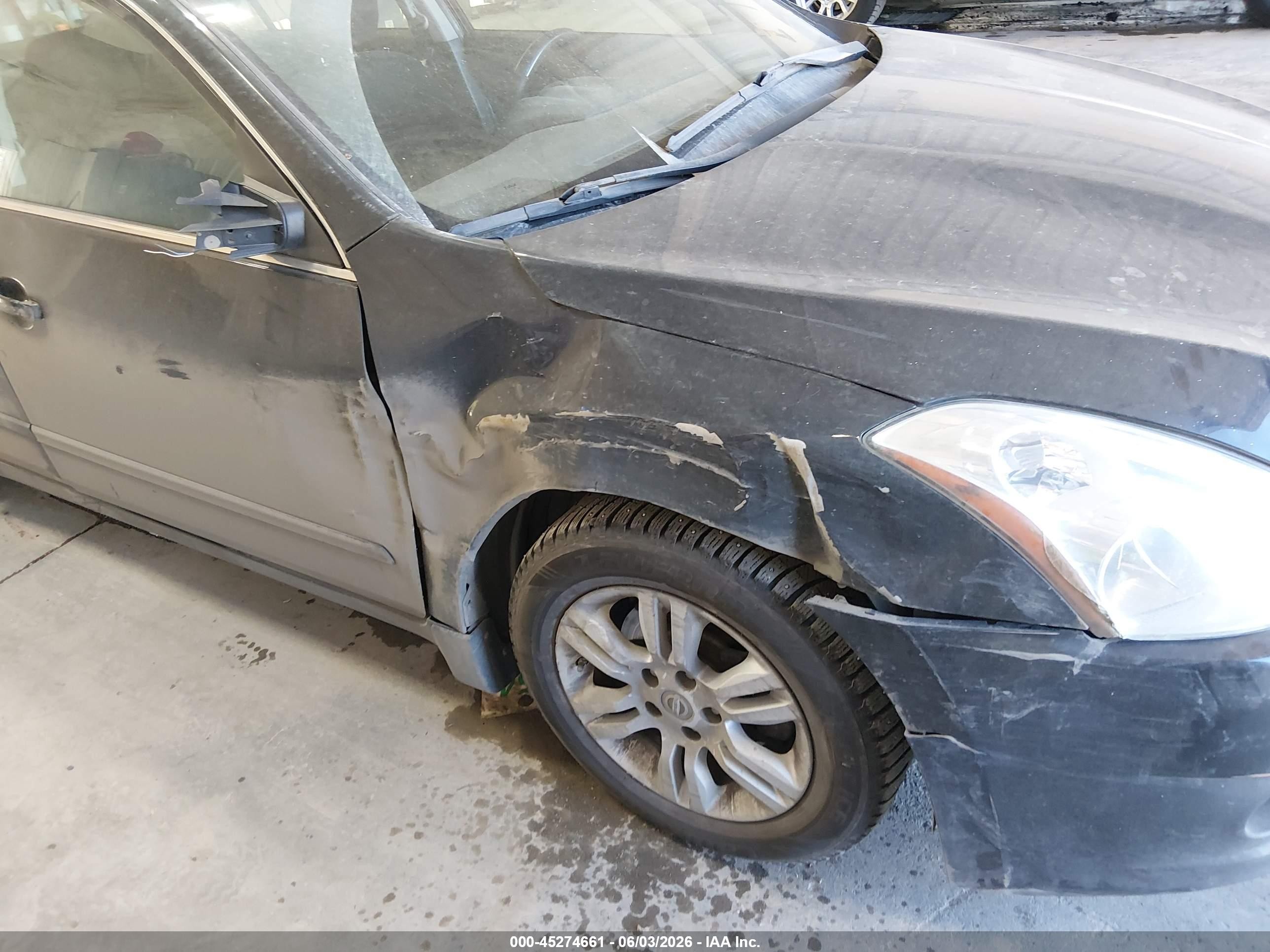 2010 Nissan Altima 2.5 S Black vin: 1N4AL2APXAN566602