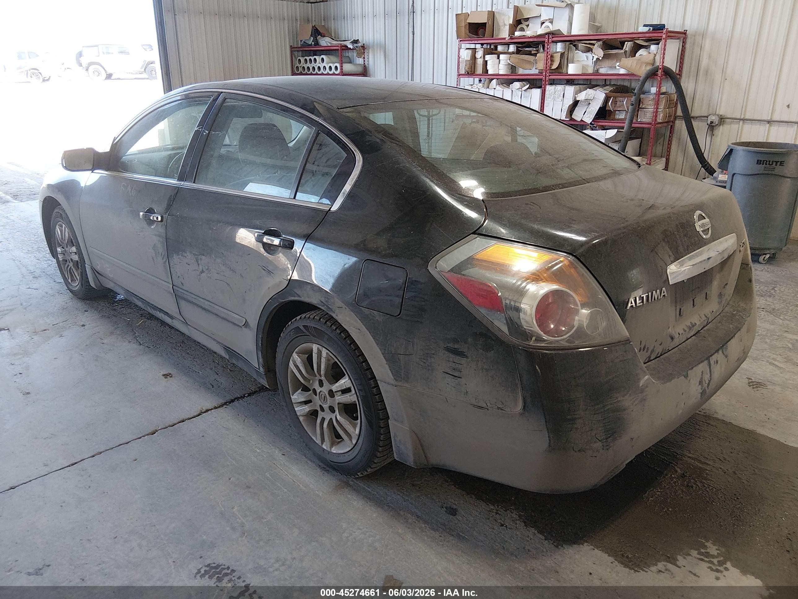 2010 Nissan Altima 2.5 S Black vin: 1N4AL2APXAN566602
