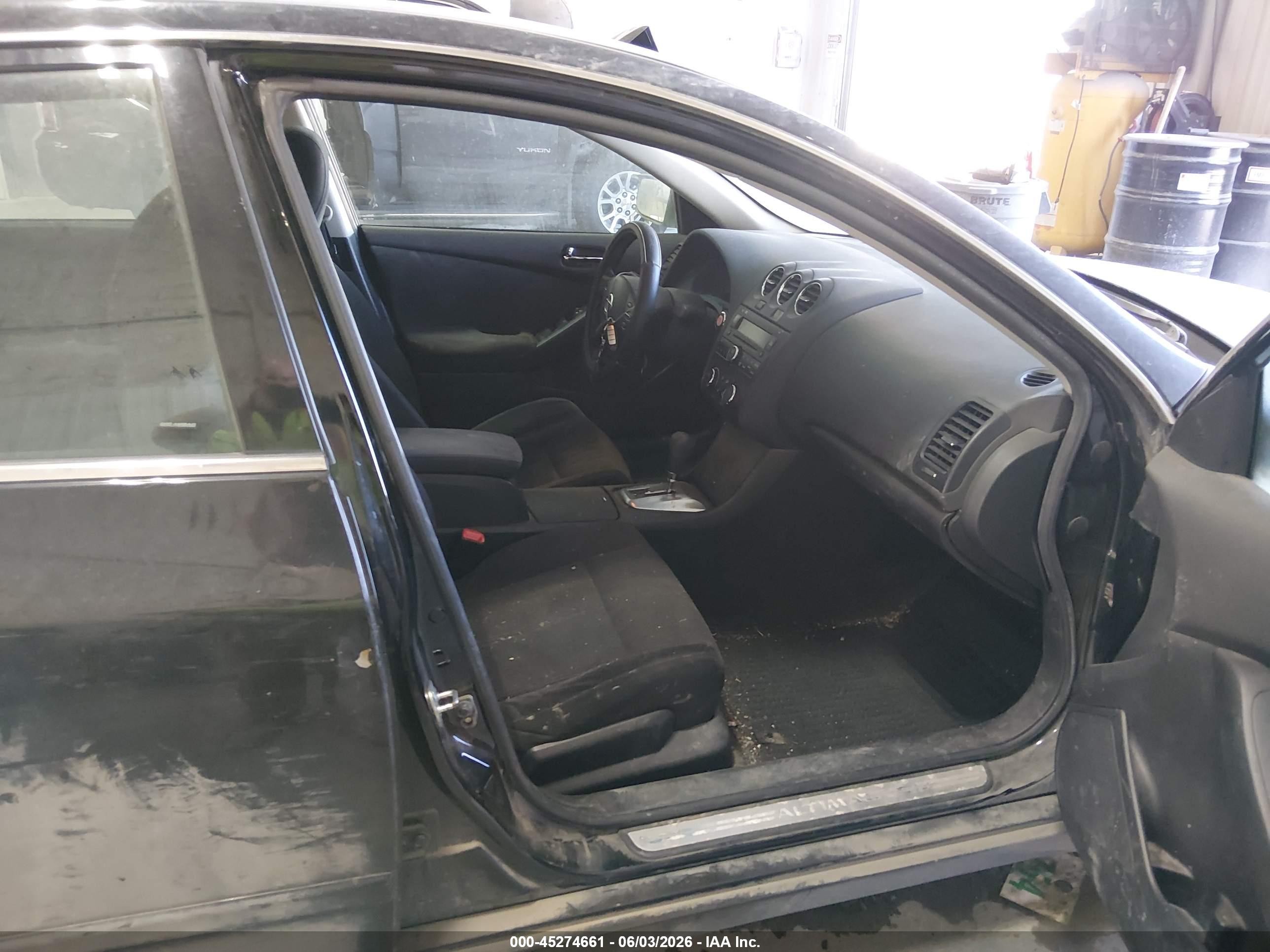 2010 Nissan Altima 2.5 S Black vin: 1N4AL2APXAN566602