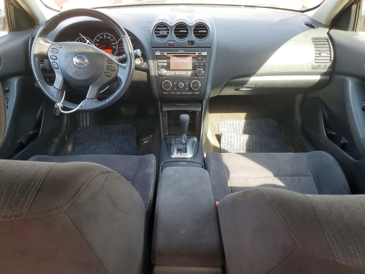 2011 Nissan Altima 2.5 Burgundy vin: 1N4AL2APXBC100424