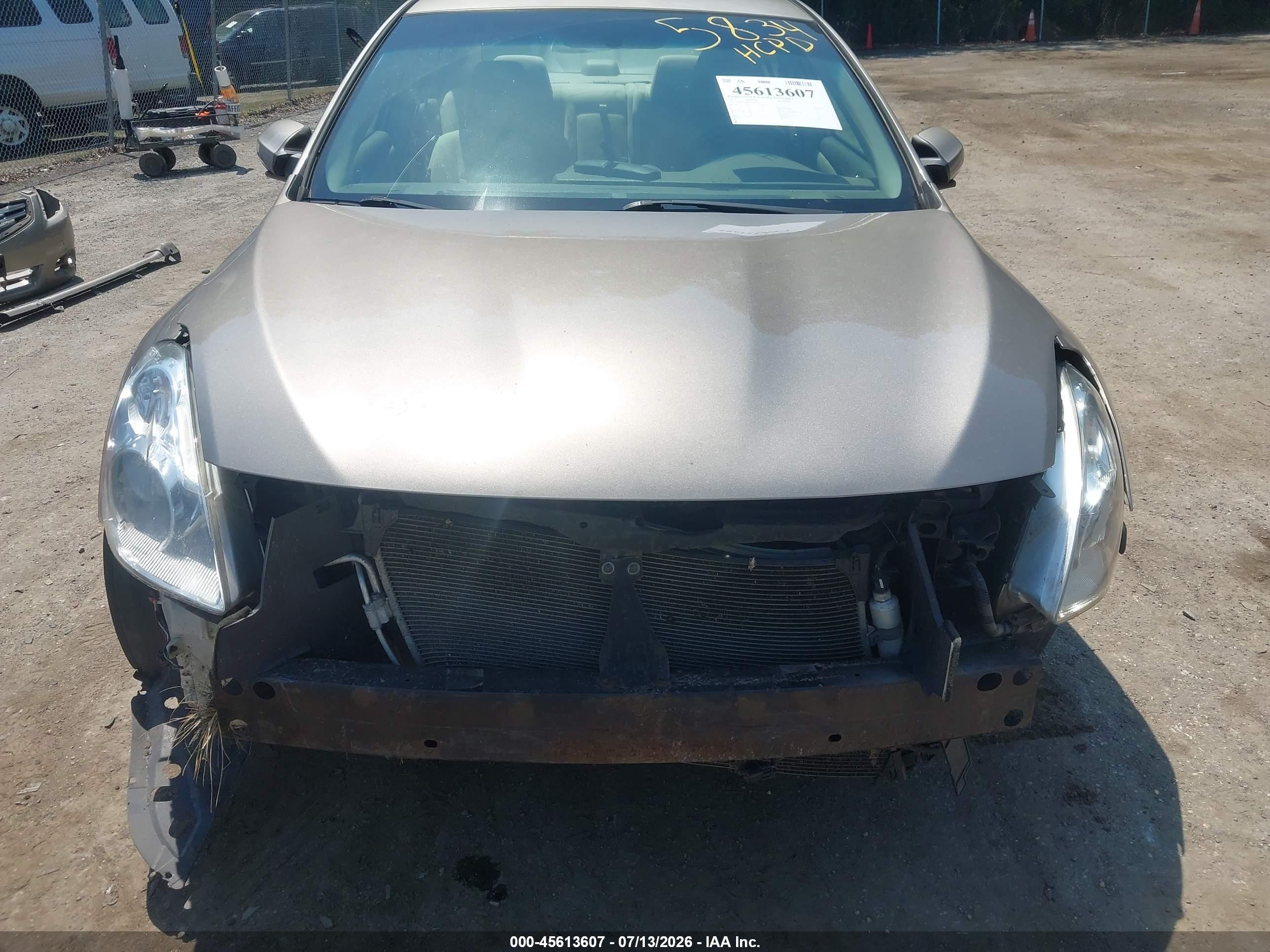 2011 Nissan Altima 2.5 S Beige vin: 1N4AL2APXBC105834