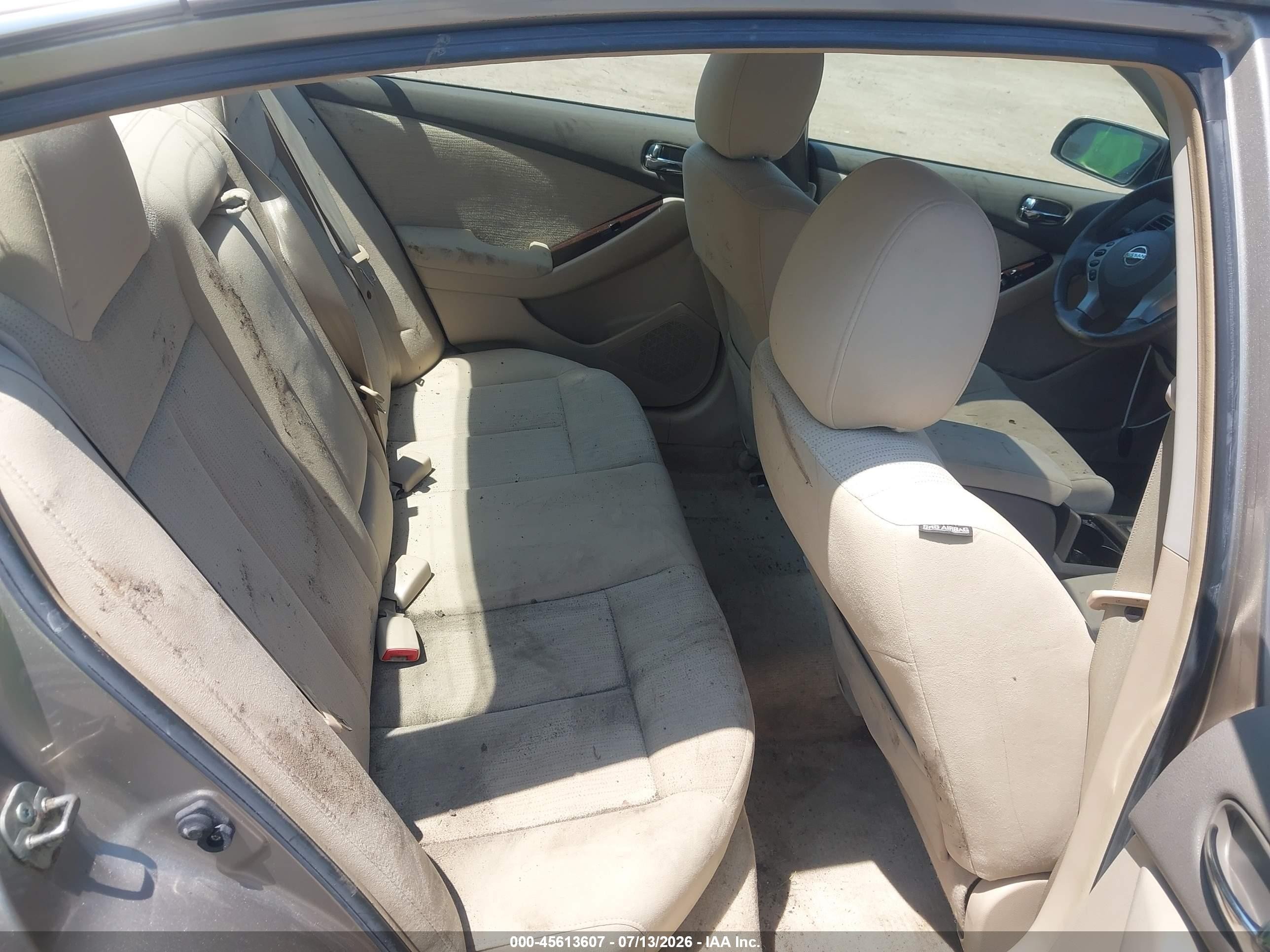 2011 Nissan Altima 2.5 S Beige vin: 1N4AL2APXBC105834